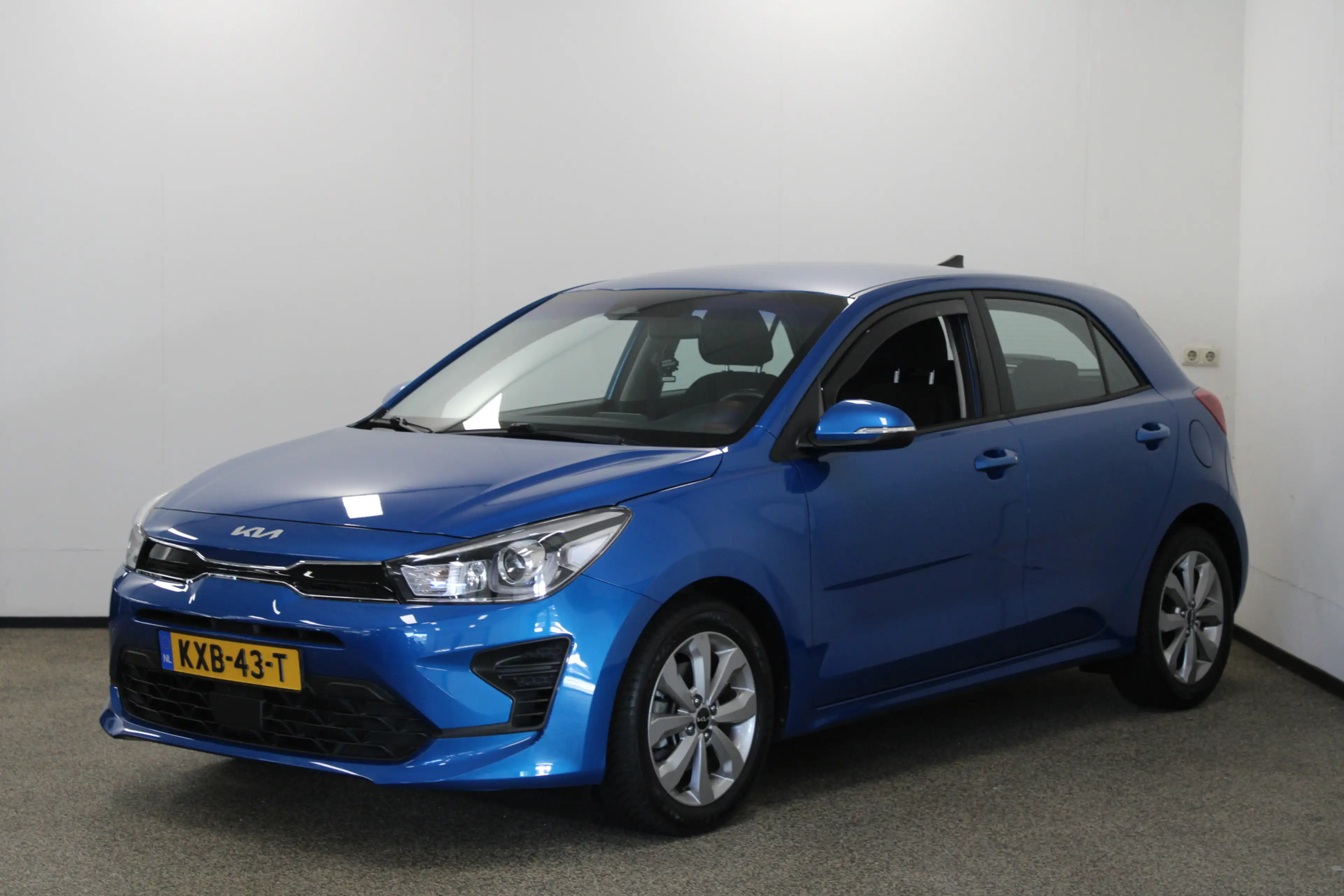 Kia Rio 1.2 Vision — photo 25