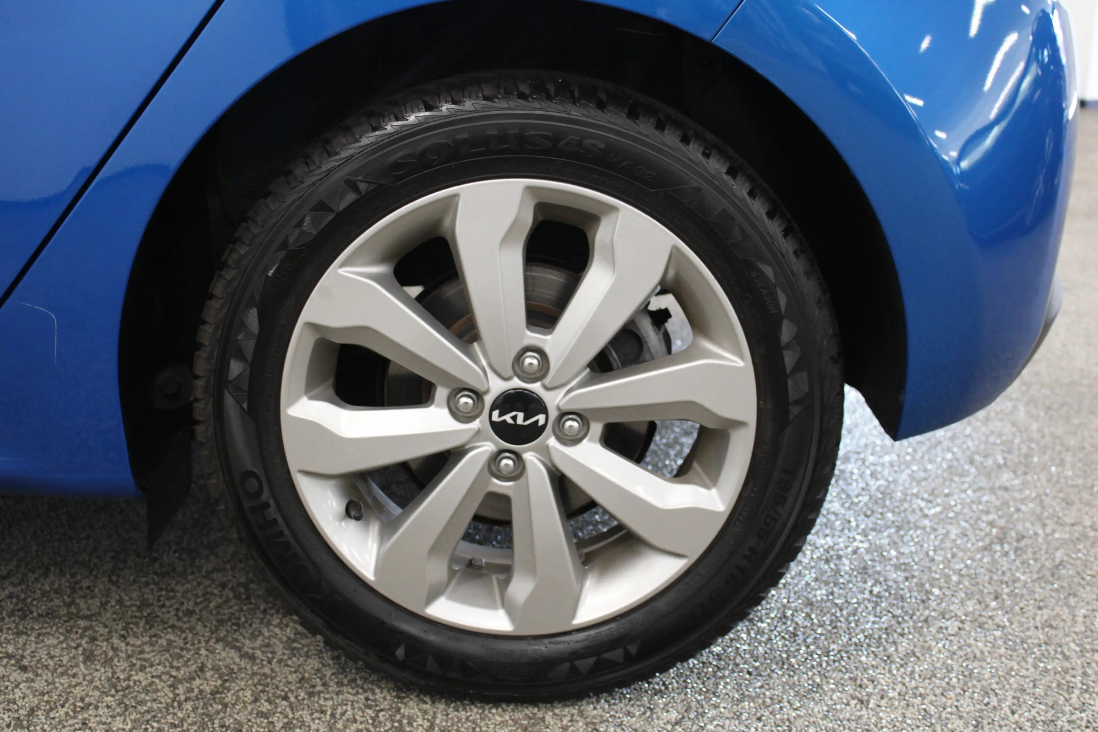 Kia Rio 1.2 Vision — photo 23
