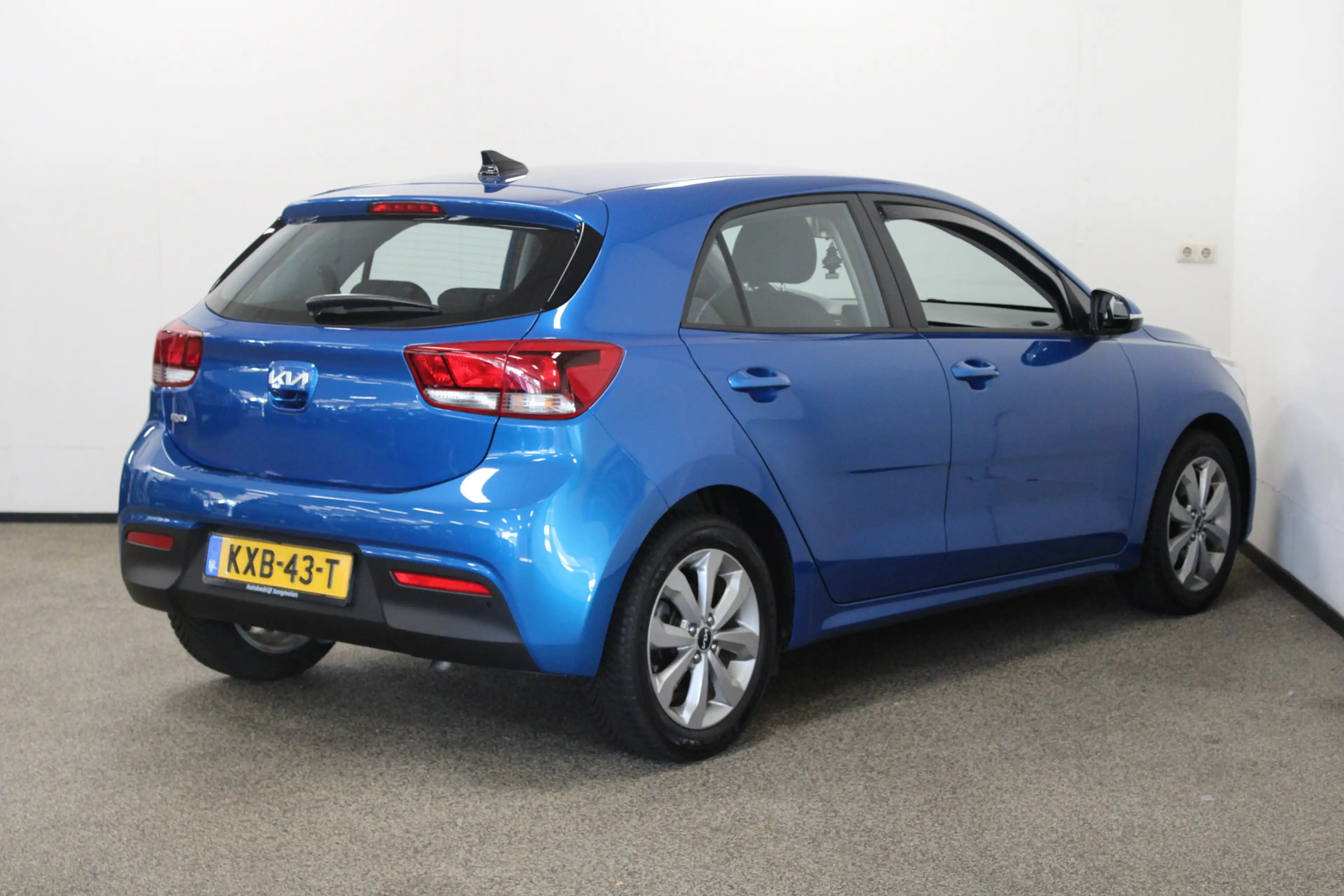 Kia Rio 1.2 Vision — photo 2