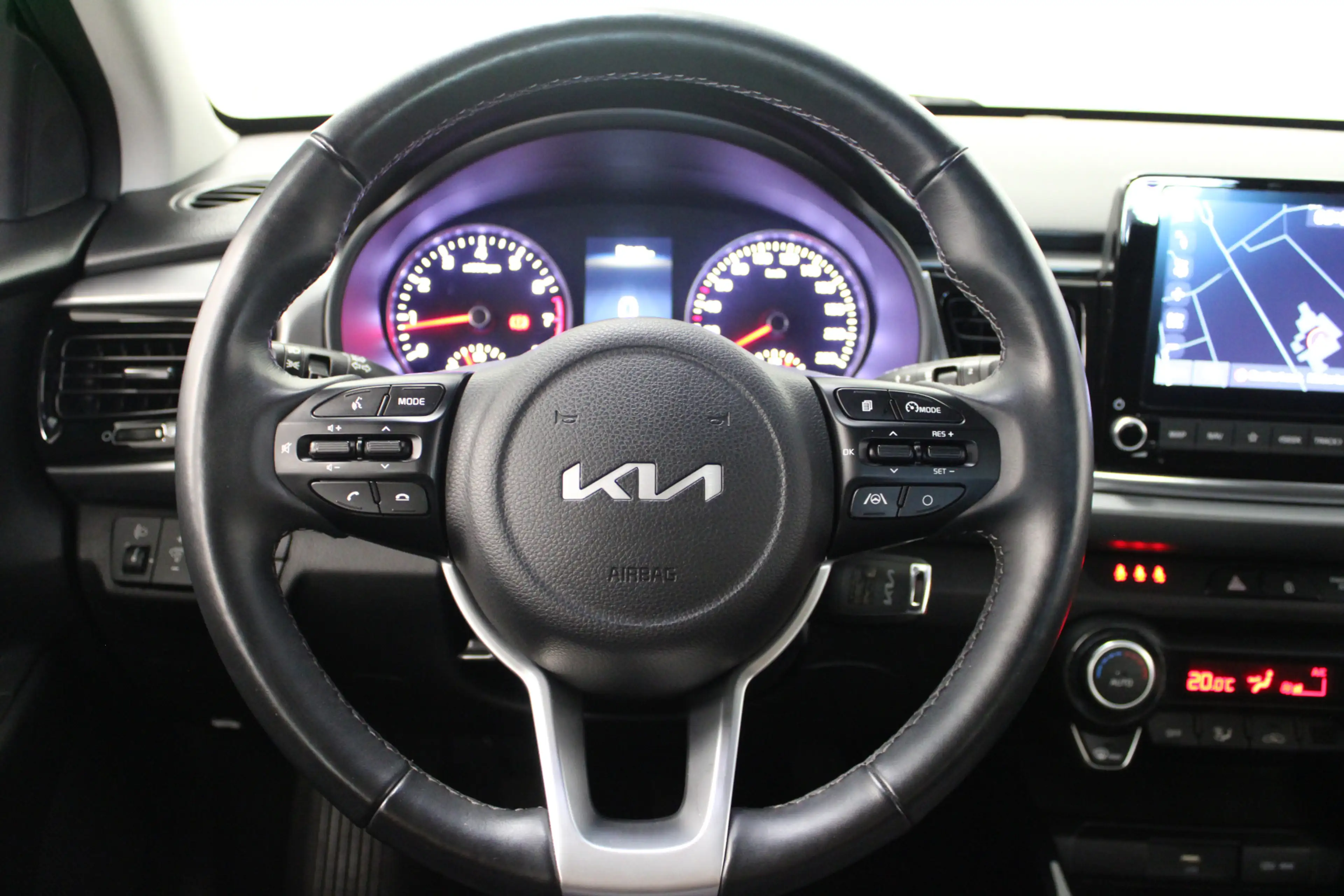 Kia Rio 1.2 Vision — photo 12