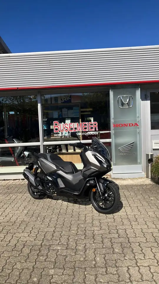 Honda ADV 350