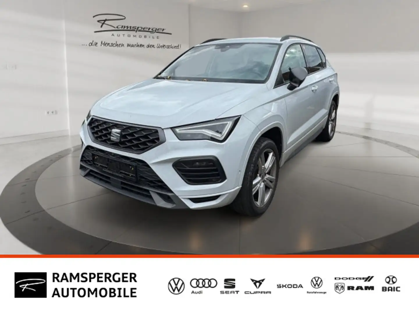 SEAT Ateca 2.0 TDI FR AHK/LED/Kamera/Navi/uvm. Weiß - 1