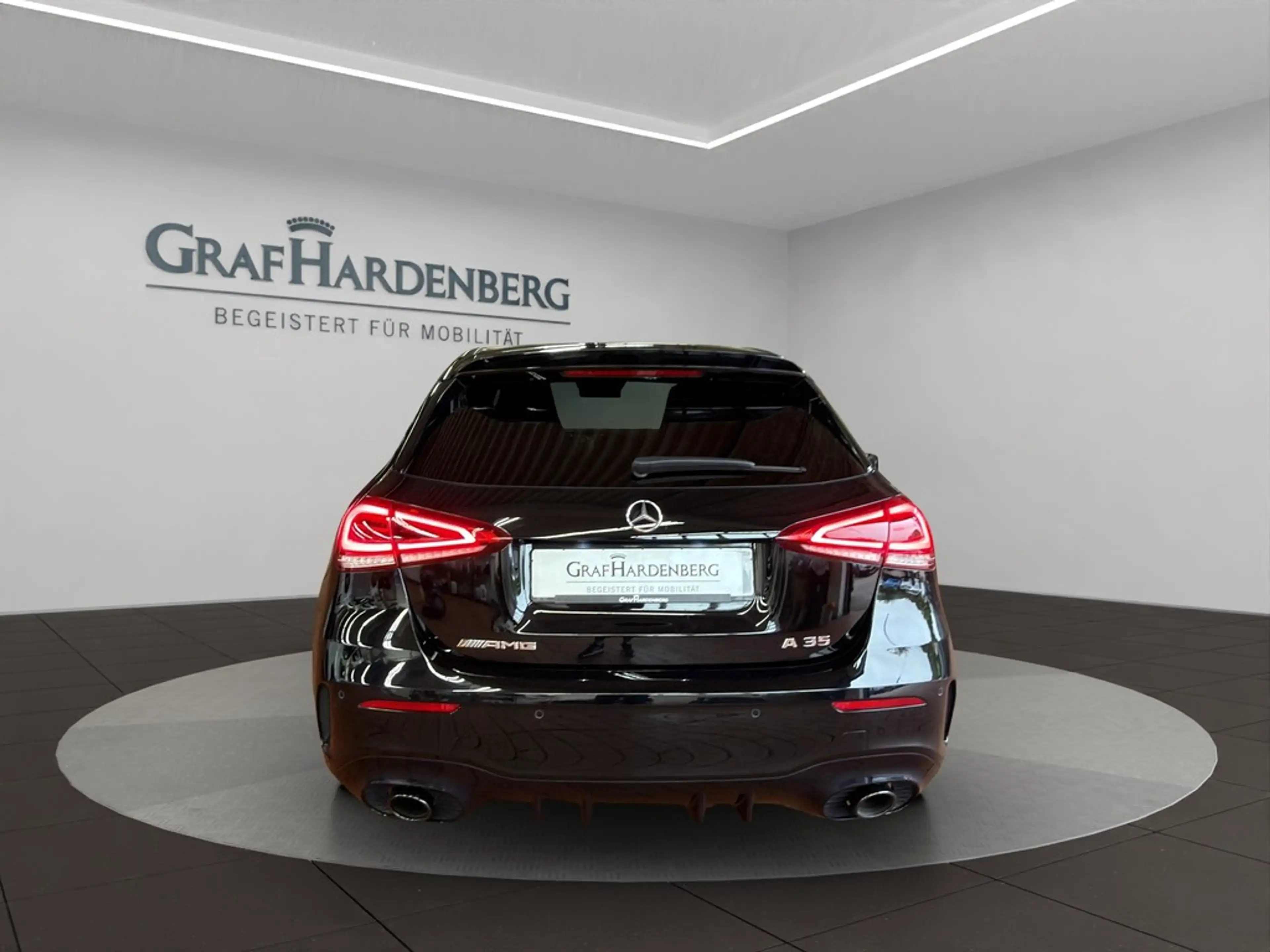 Mercedes-Benz A 35 AMG A35 AMG 4Matic Panoramadach — photo 5