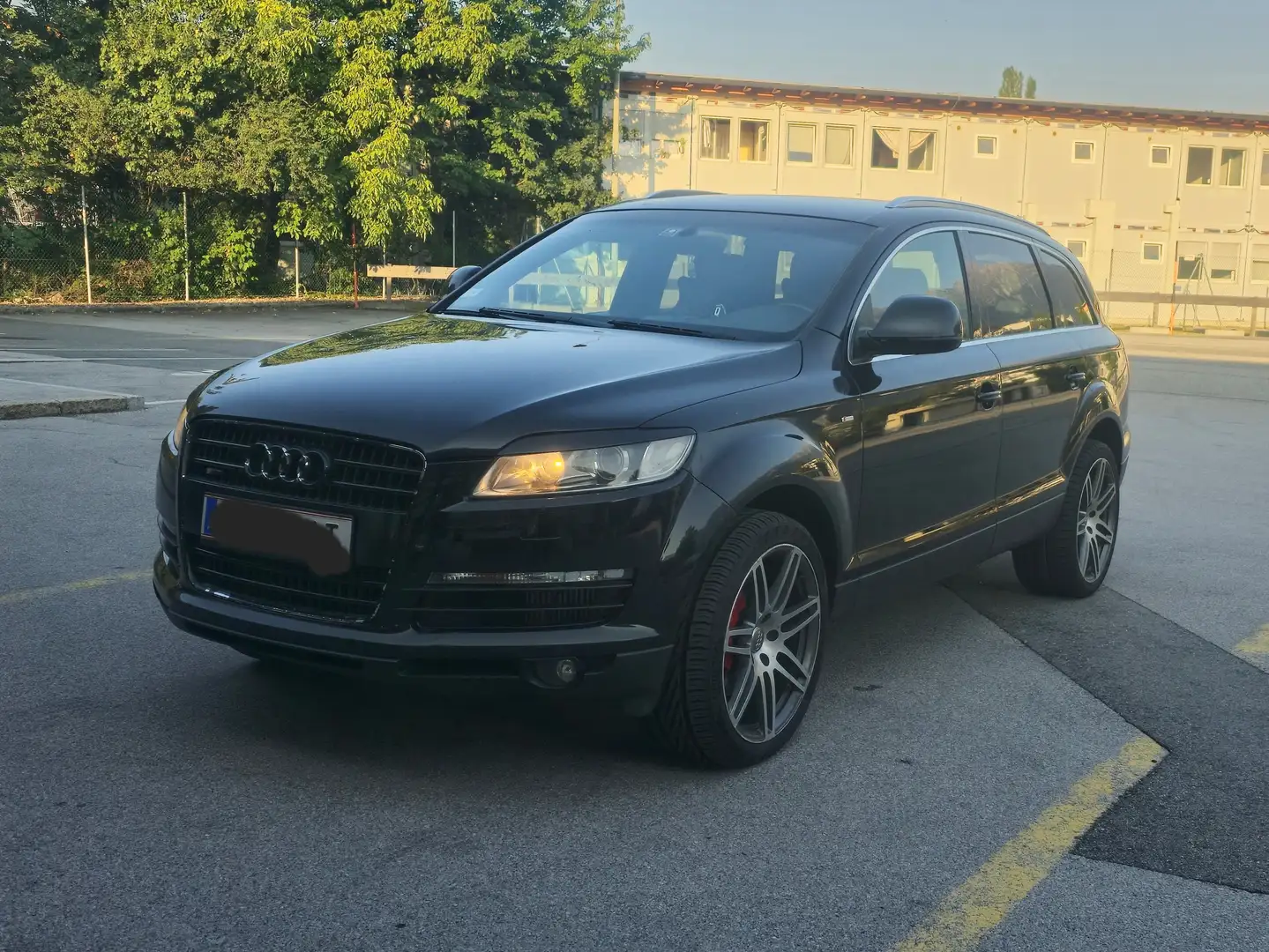 Audi Q7 3,0 TDI V6 quattro DPF Tiptronic Schwarz - 2