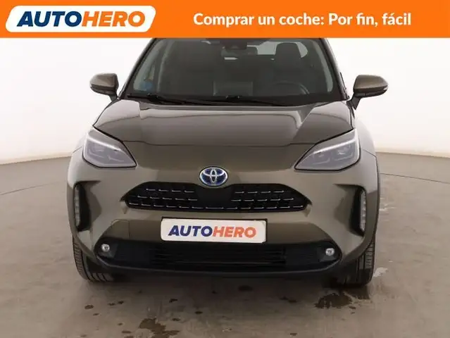 Toyota Yaris Cross view 9
