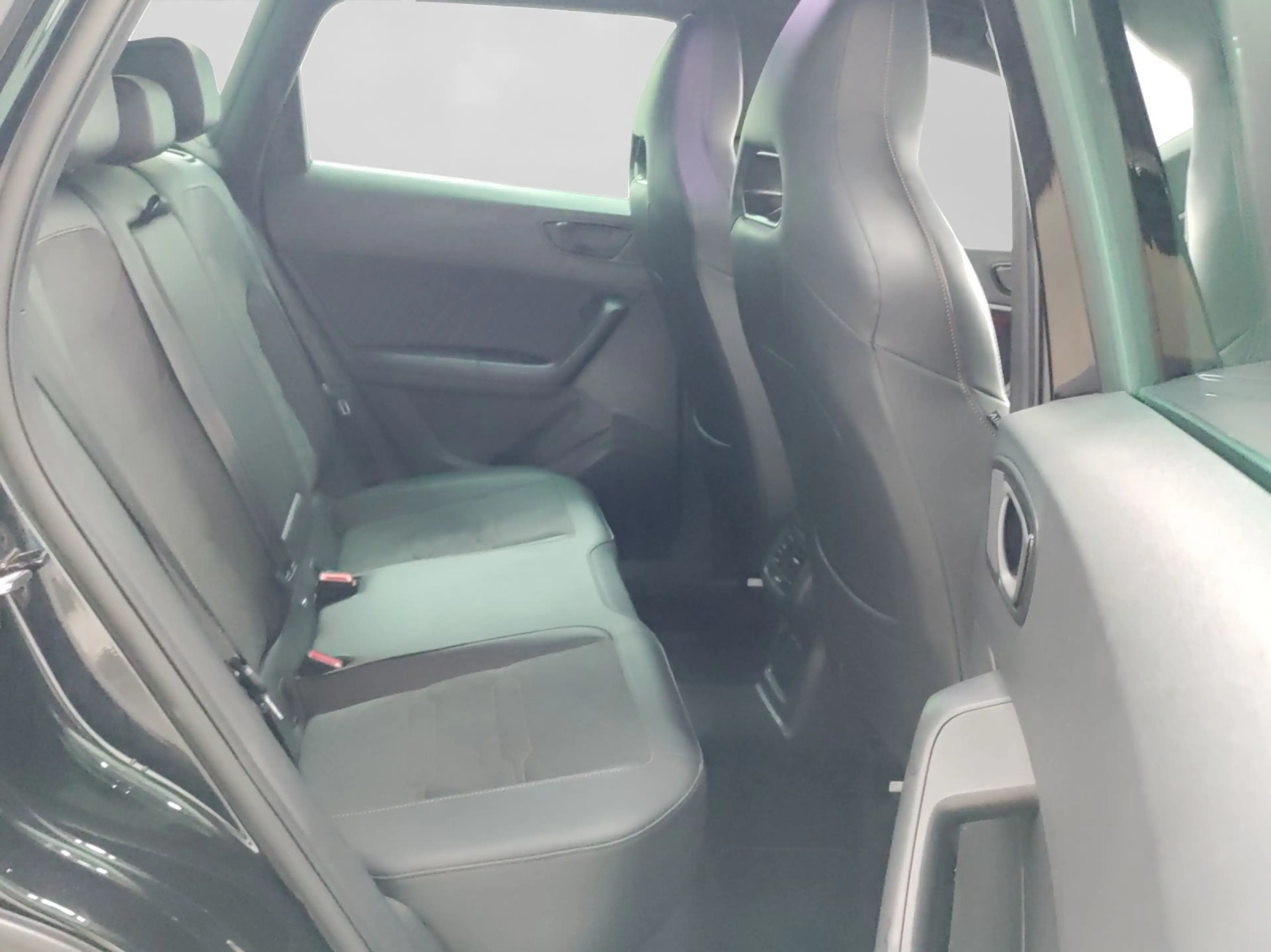 CUPRA Ateca 2.0 TSI DSG 4D AHK eKLAPPE BEATS ACC TOPVI — photo 6
