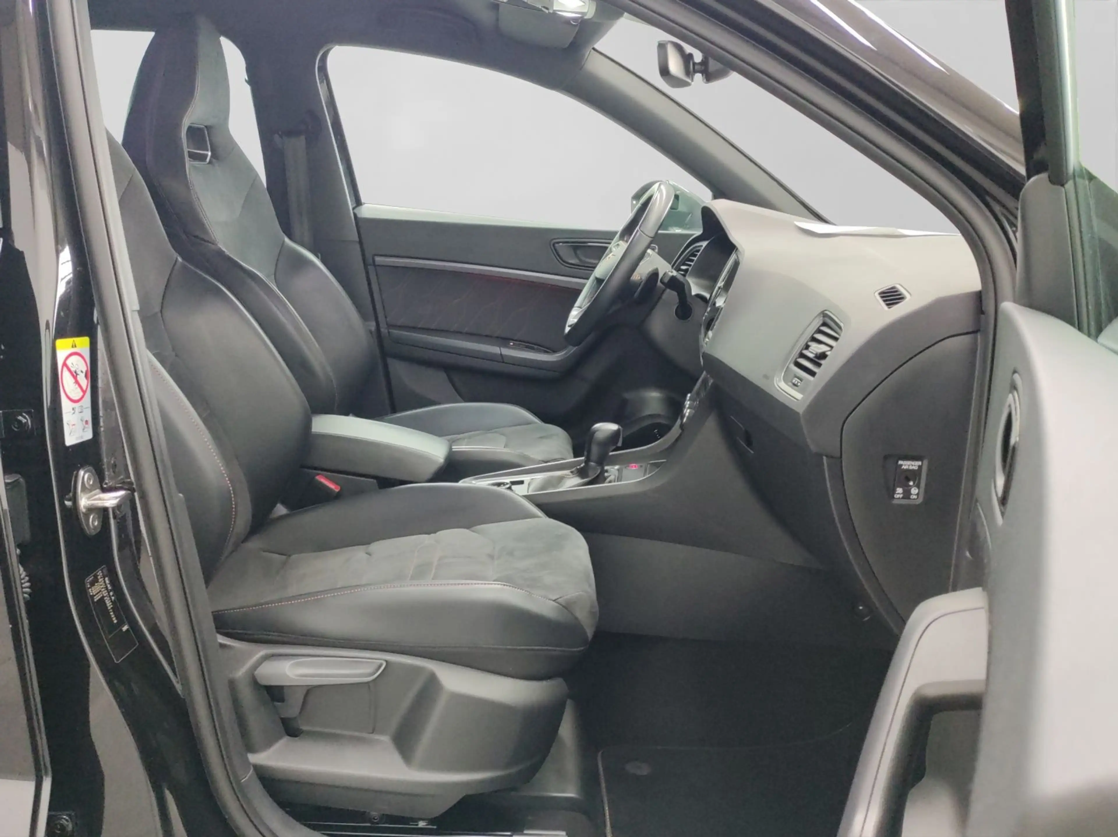 CUPRA Ateca 2.0 TSI DSG 4D AHK eKLAPPE BEATS ACC TOPVI — photo 4