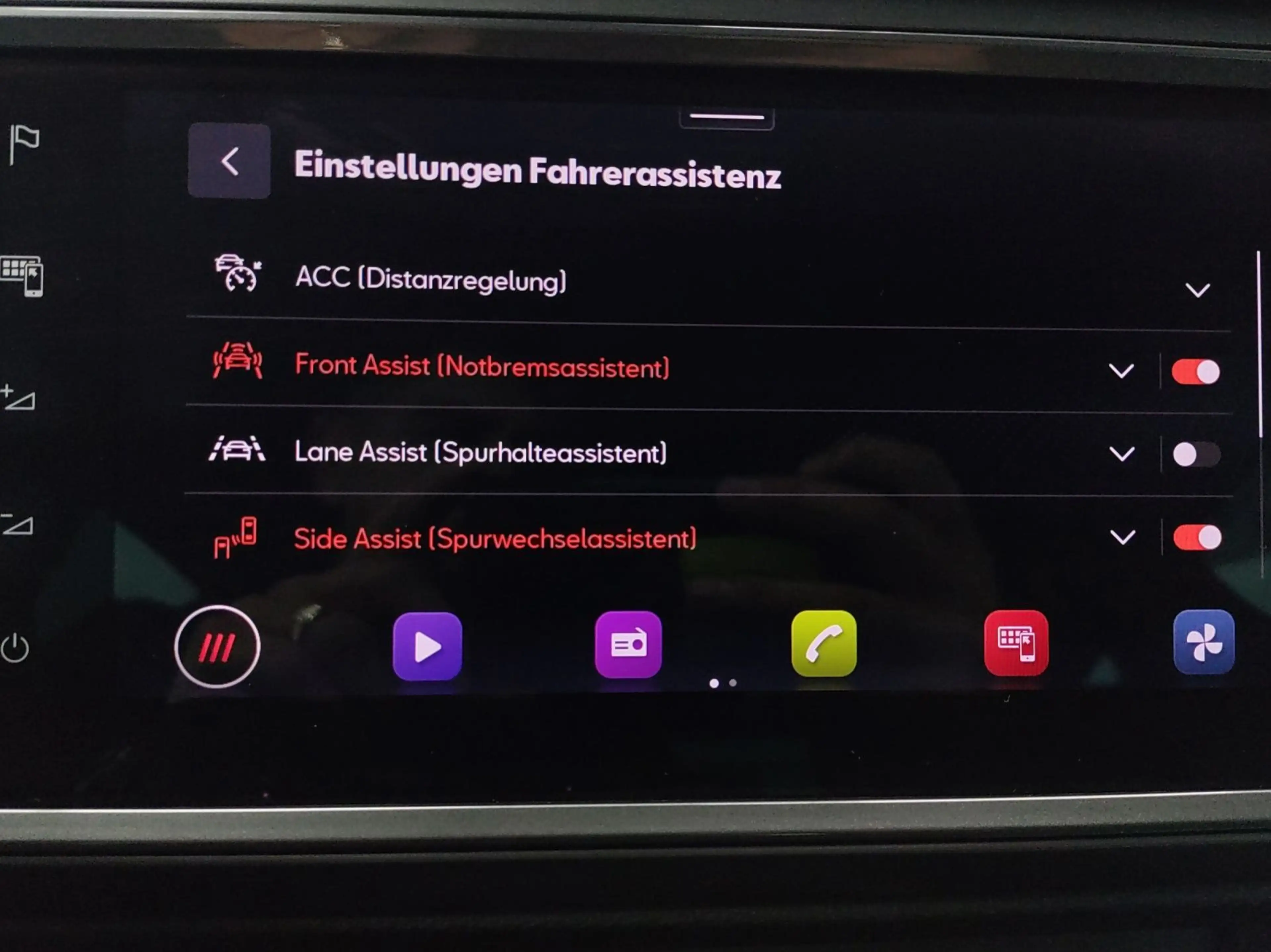 CUPRA Ateca 2.0 TSI DSG 4D AHK eKLAPPE BEATS ACC TOPVI — photo 13