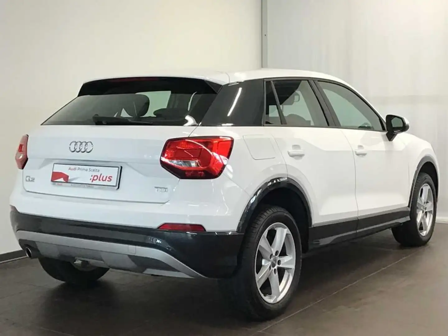 Audi Q2 1.6 TDI Sport Bianco - 2