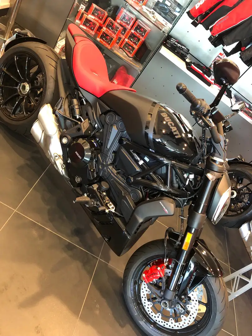 Ducati XDiavel Xdiavel NERA FRAU Numerata 44/500 Fekete - 1