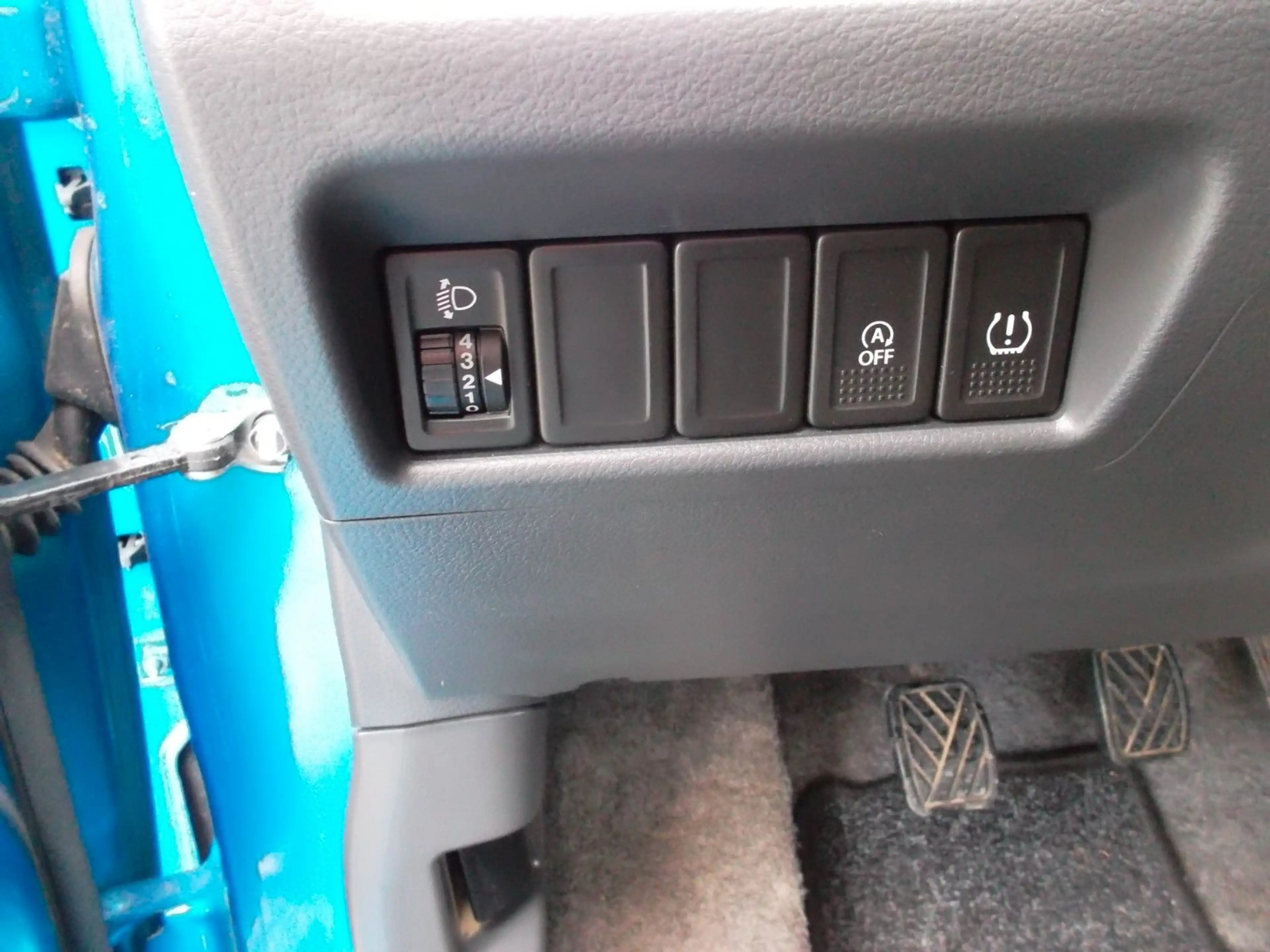 Suzuki Celerio Club, 1.HAND — photo 13