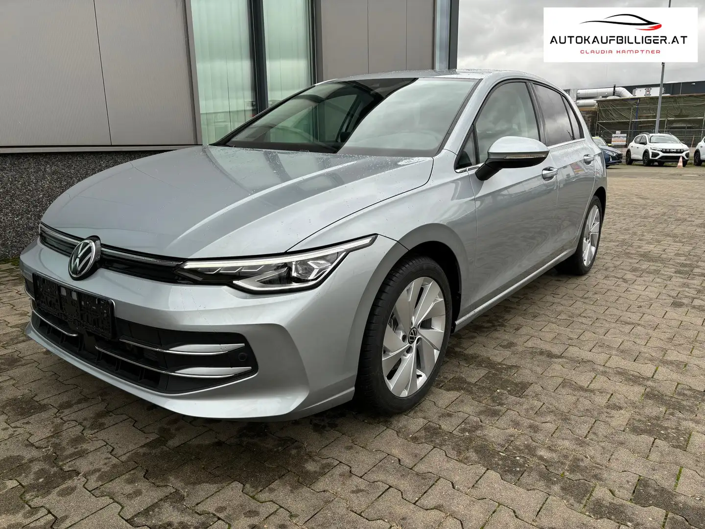 Volkswagen Golf LIFE 1.5 eTSI (Mild-Hybrid) 150PS DSG (AUTOMATI... - 2