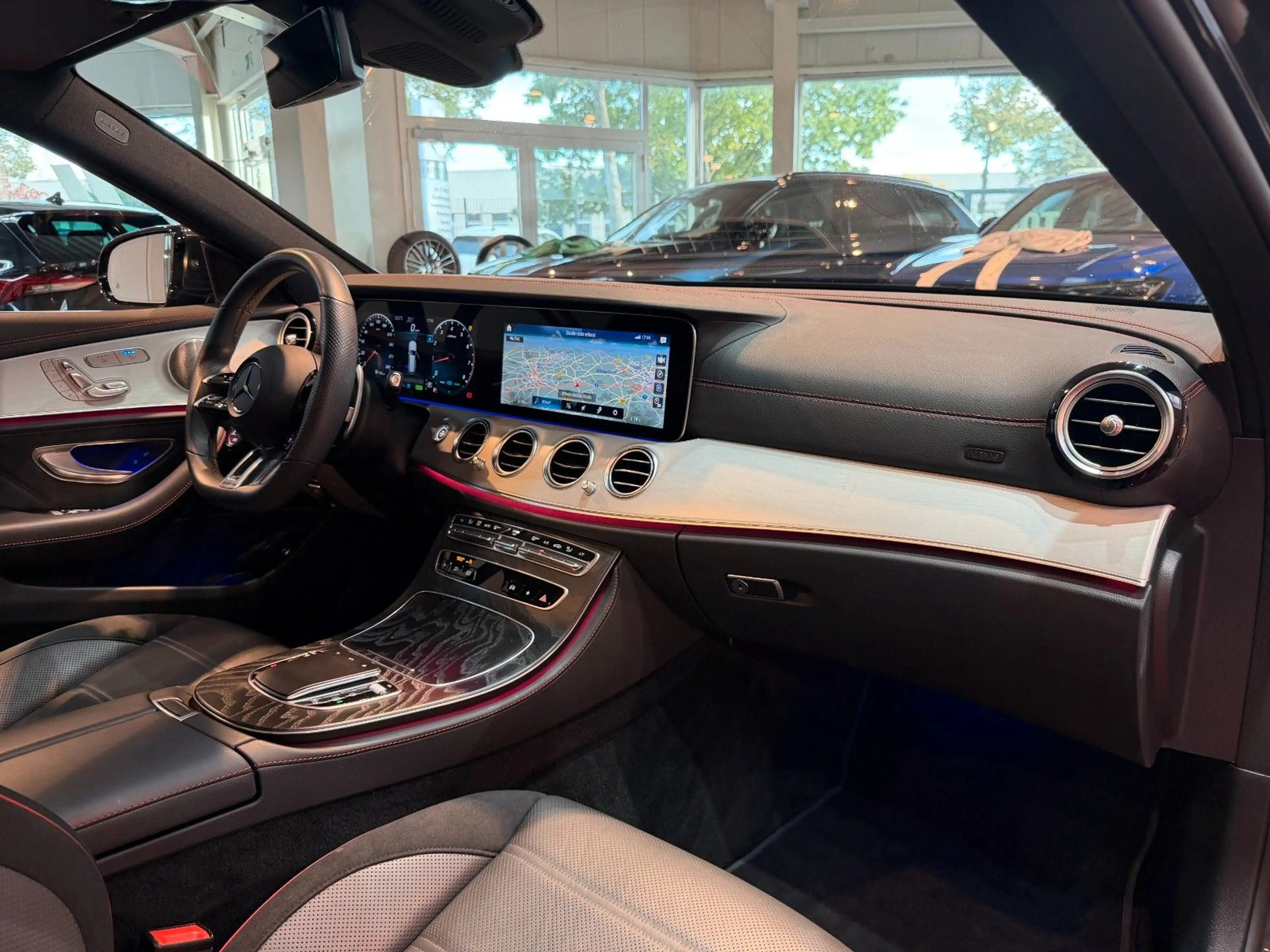 Mercedes-Benz E 53 AMG 4Matic+ T AMG Speedshift 9G *LED*Virtua — photo 8
