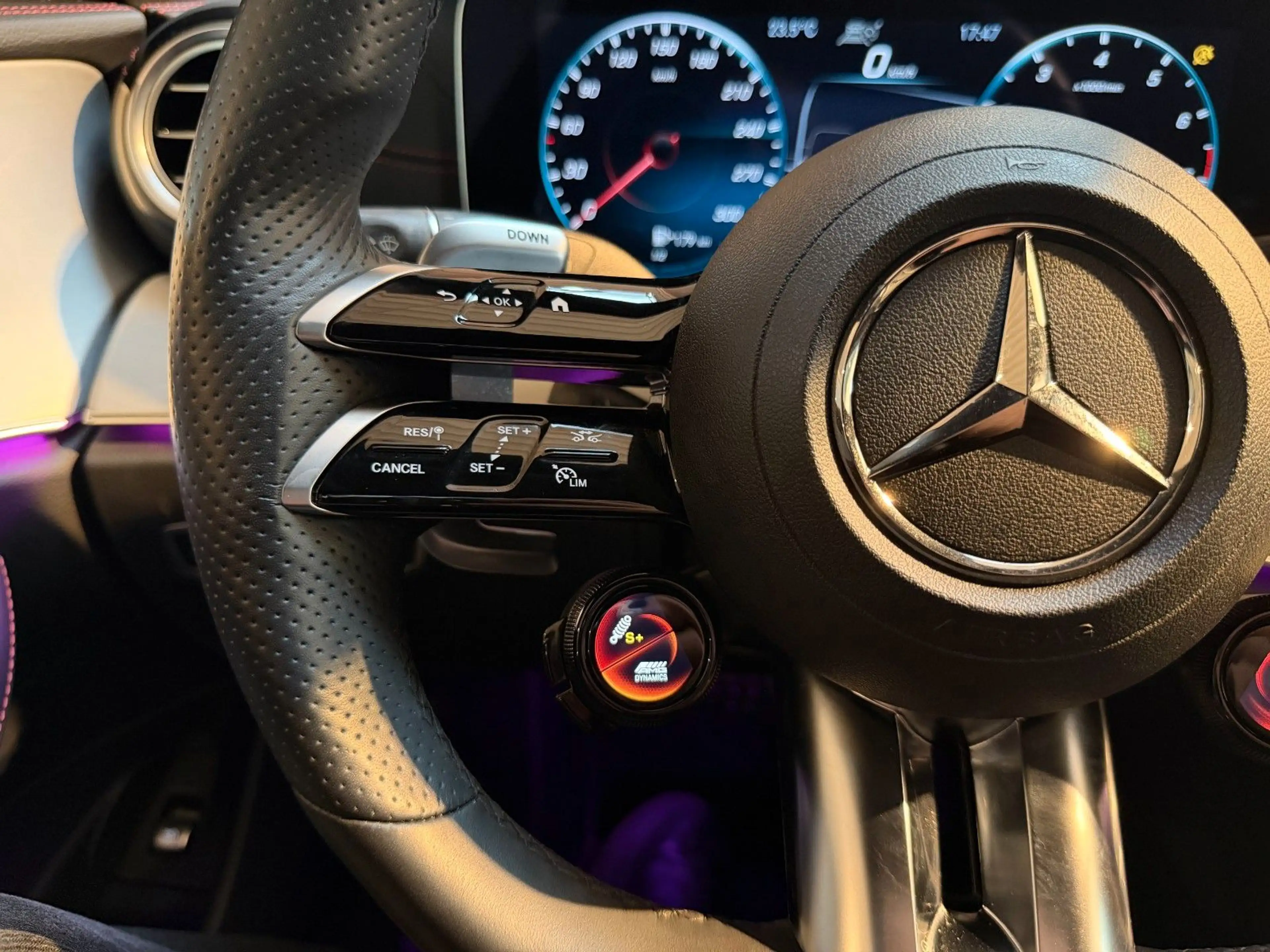 Mercedes-Benz E 53 AMG 4Matic+ T AMG Speedshift 9G *LED*Virtua — photo 24