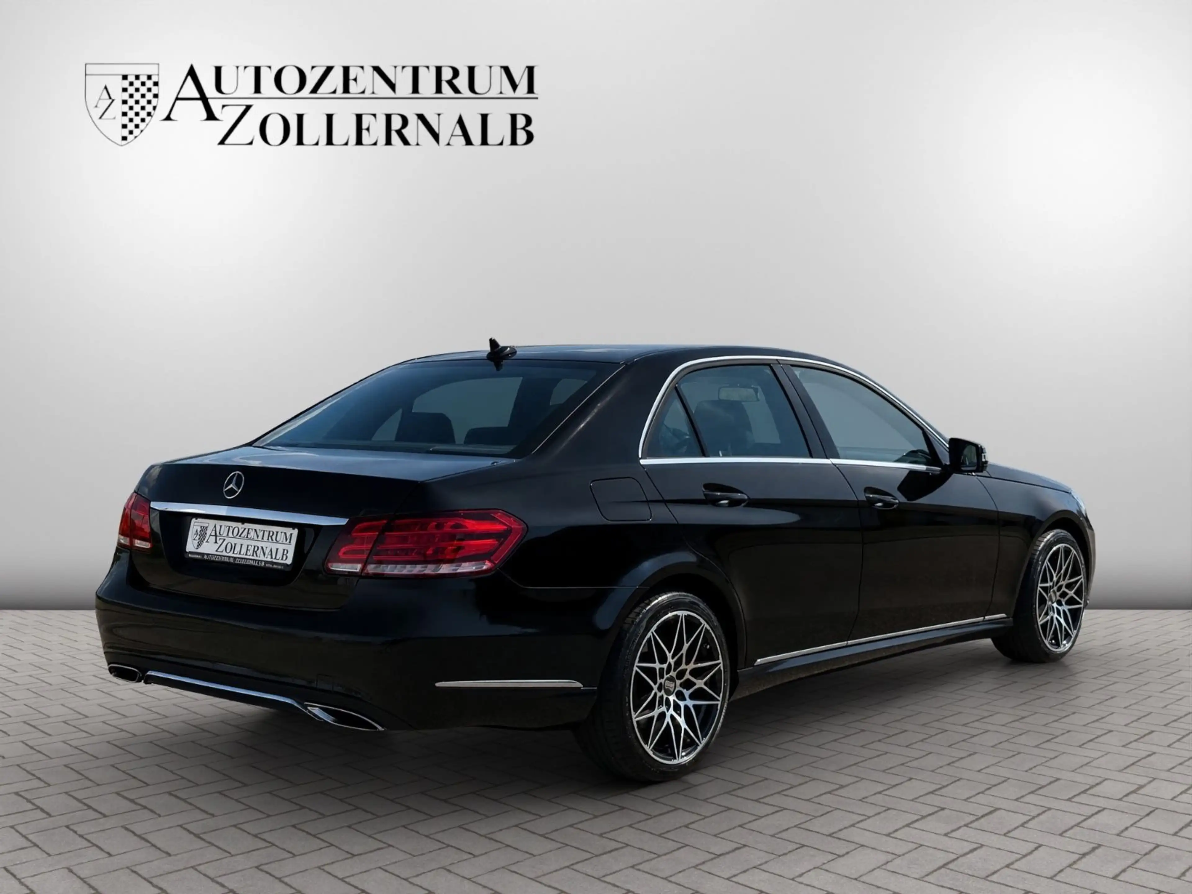 Mercedes-Benz E 200 BlueTEC 7G-TRONIC Avantgarde *TOP ZUSTAND* — photo 6