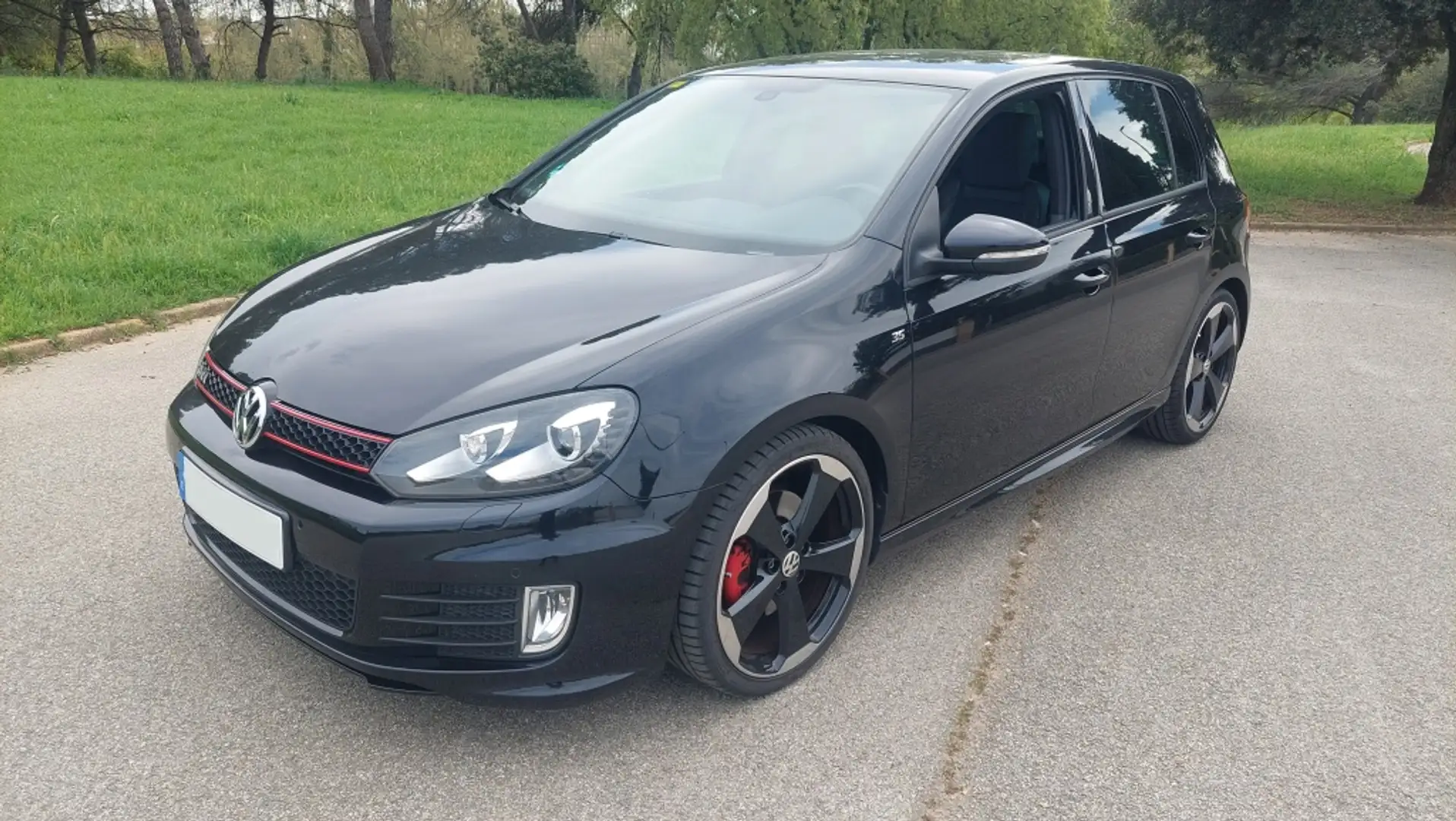 Volkswagen Golf GTI 2.0 TSI 35 Last Edition Negro - 1