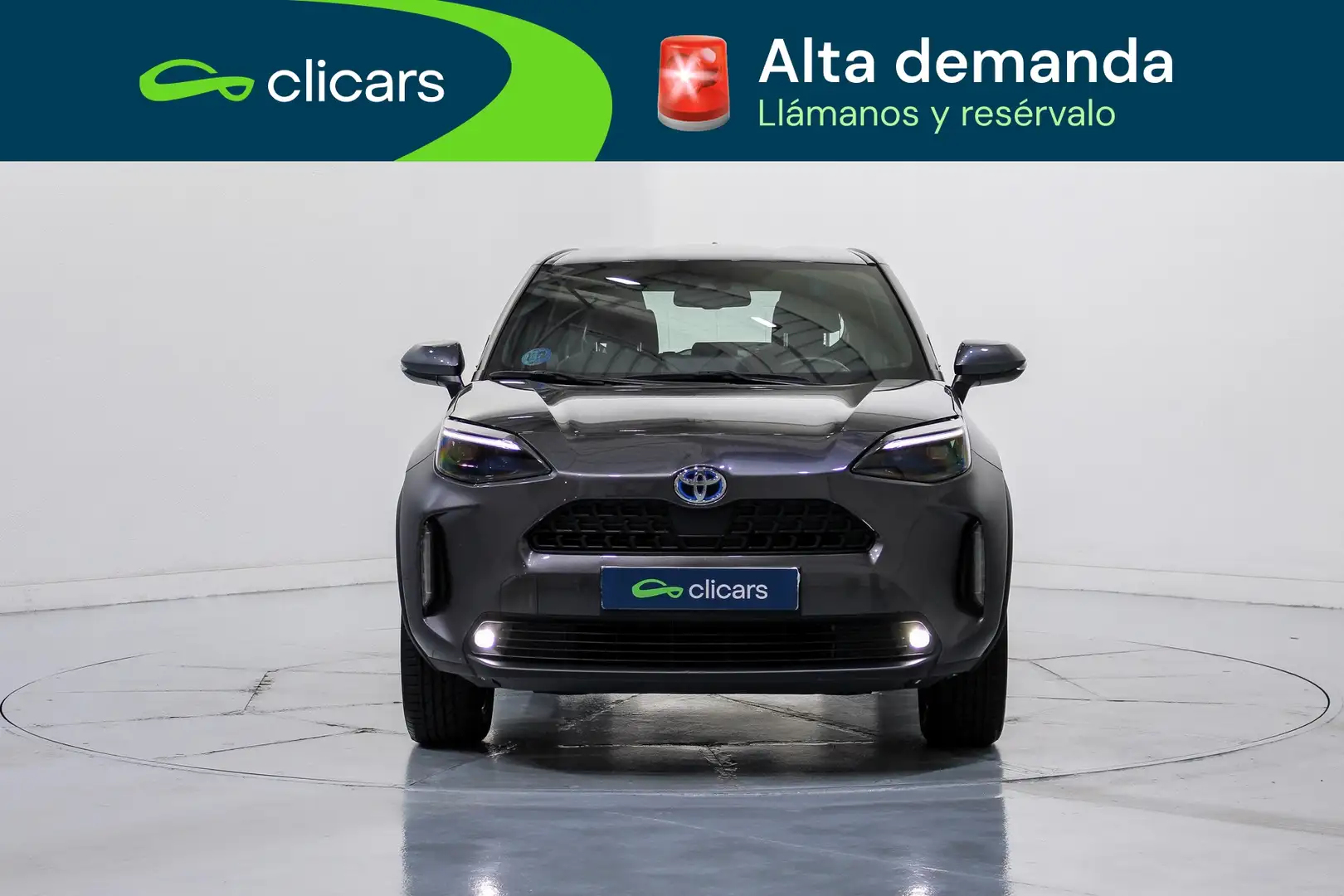 Toyota Yaris Cross 120H Active Tech Pack Comfort Gris - 2