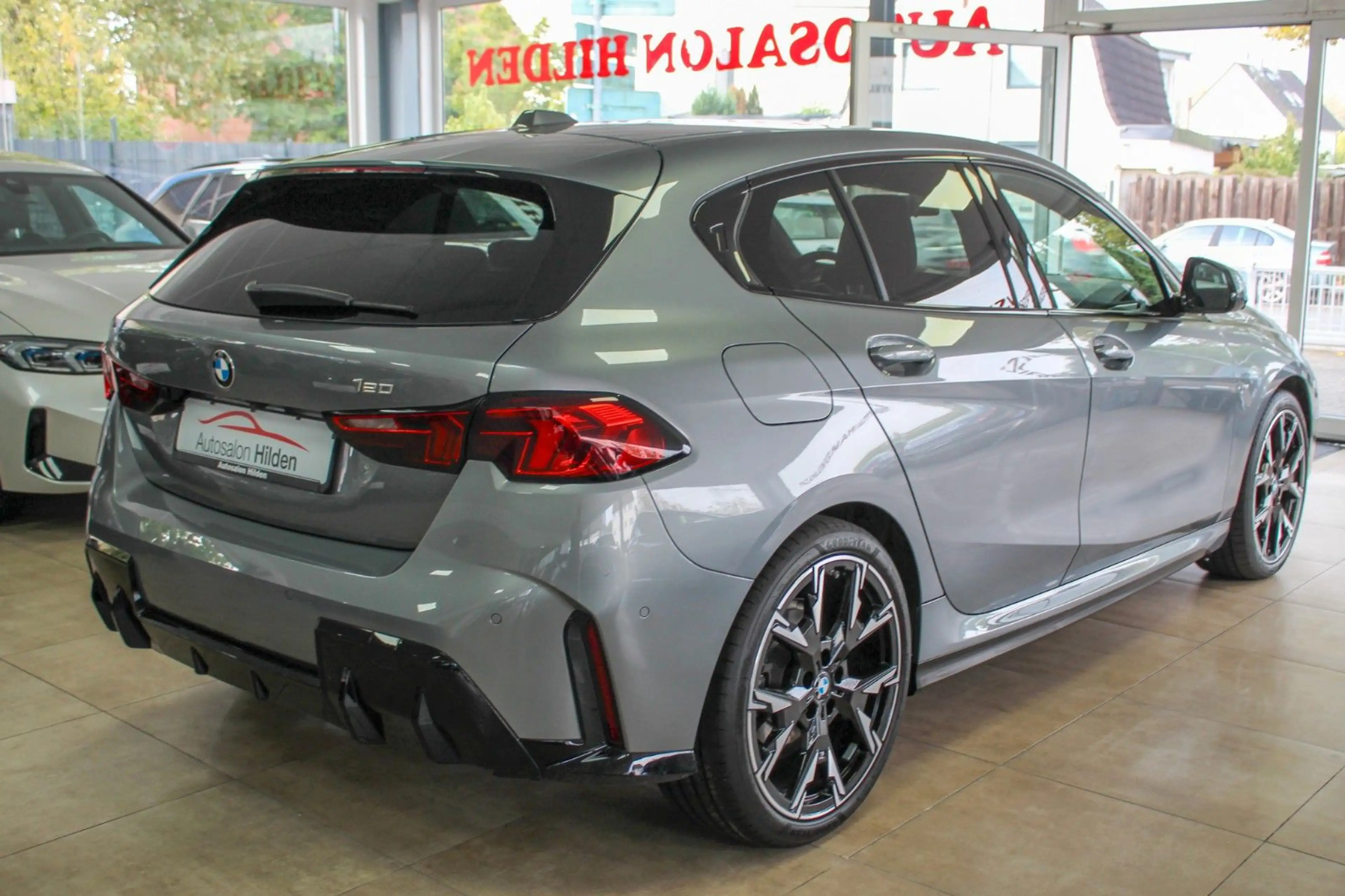 BMW 120 M Sport Pro Adaptive-LED HUD H/K 360° 1.Hand — photo 7