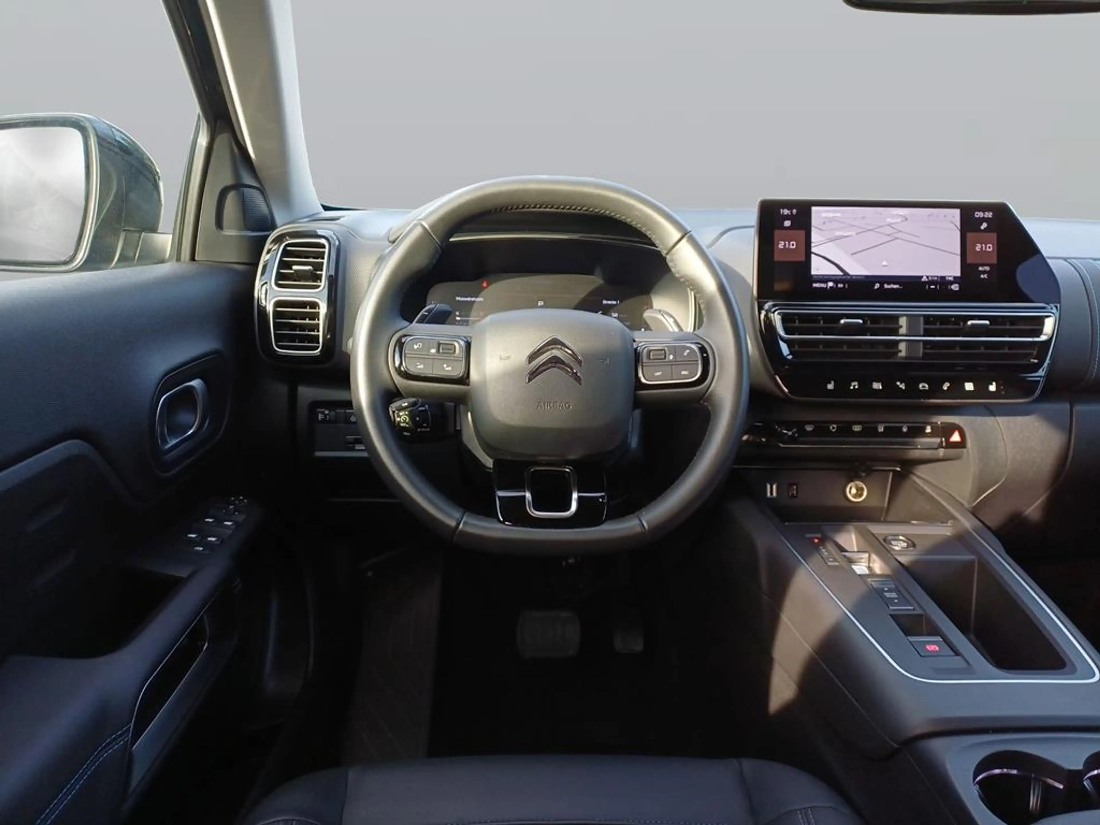 Citroen C5 Aircross Hybrid 136 e-DSC6 Max — photo 15