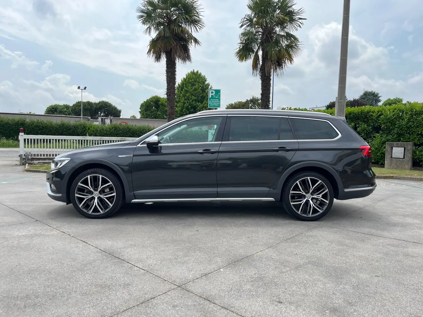 Volkswagen Passat Alltrack 2.0 tdi 4motion 190cv dsg 7m Negro - 2