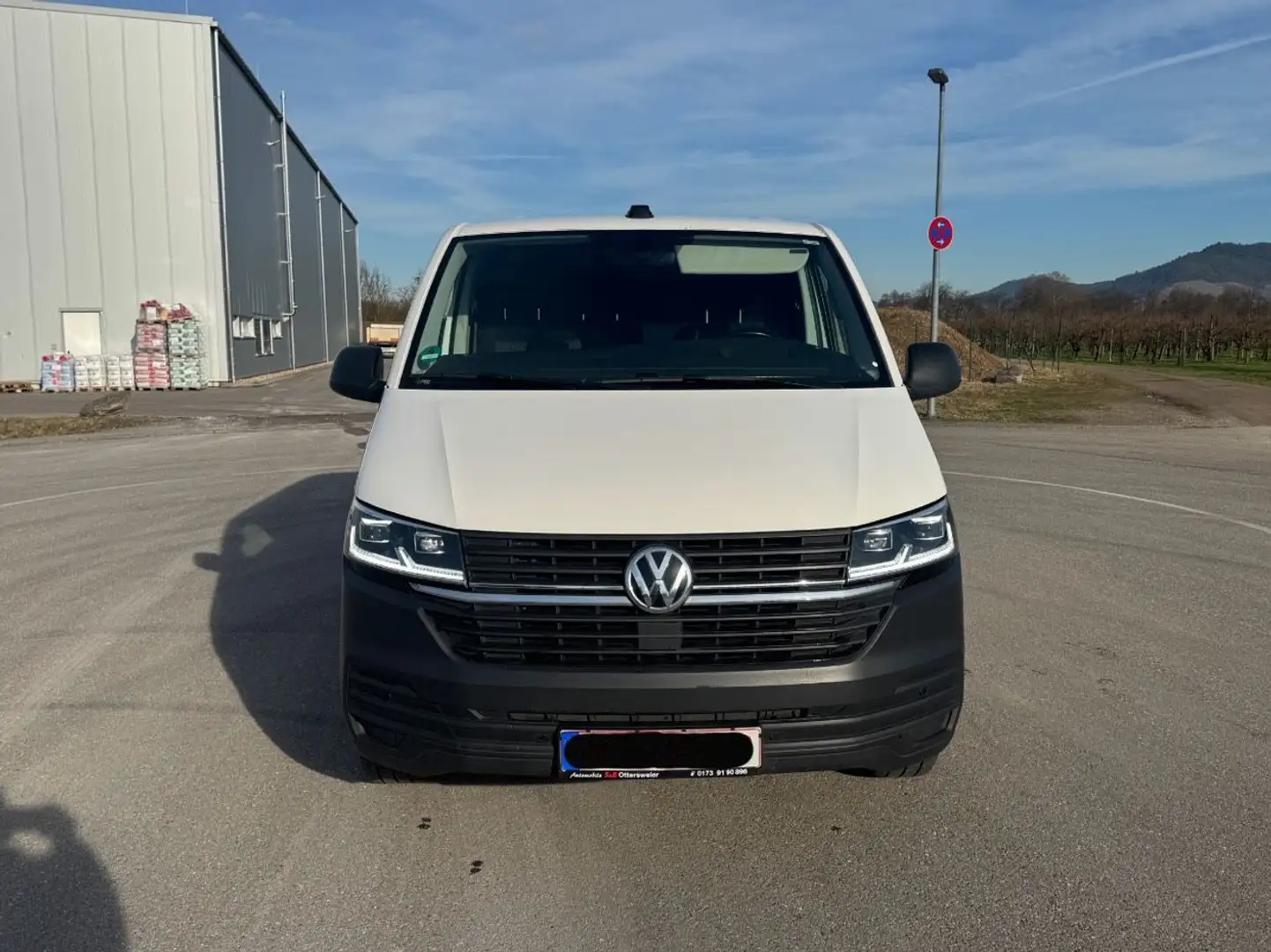 Volkswagen T6 Kombi T6.1  FWD*NAVI*KAMERA*KLIMA*AUTOMATIK Weiß - 2