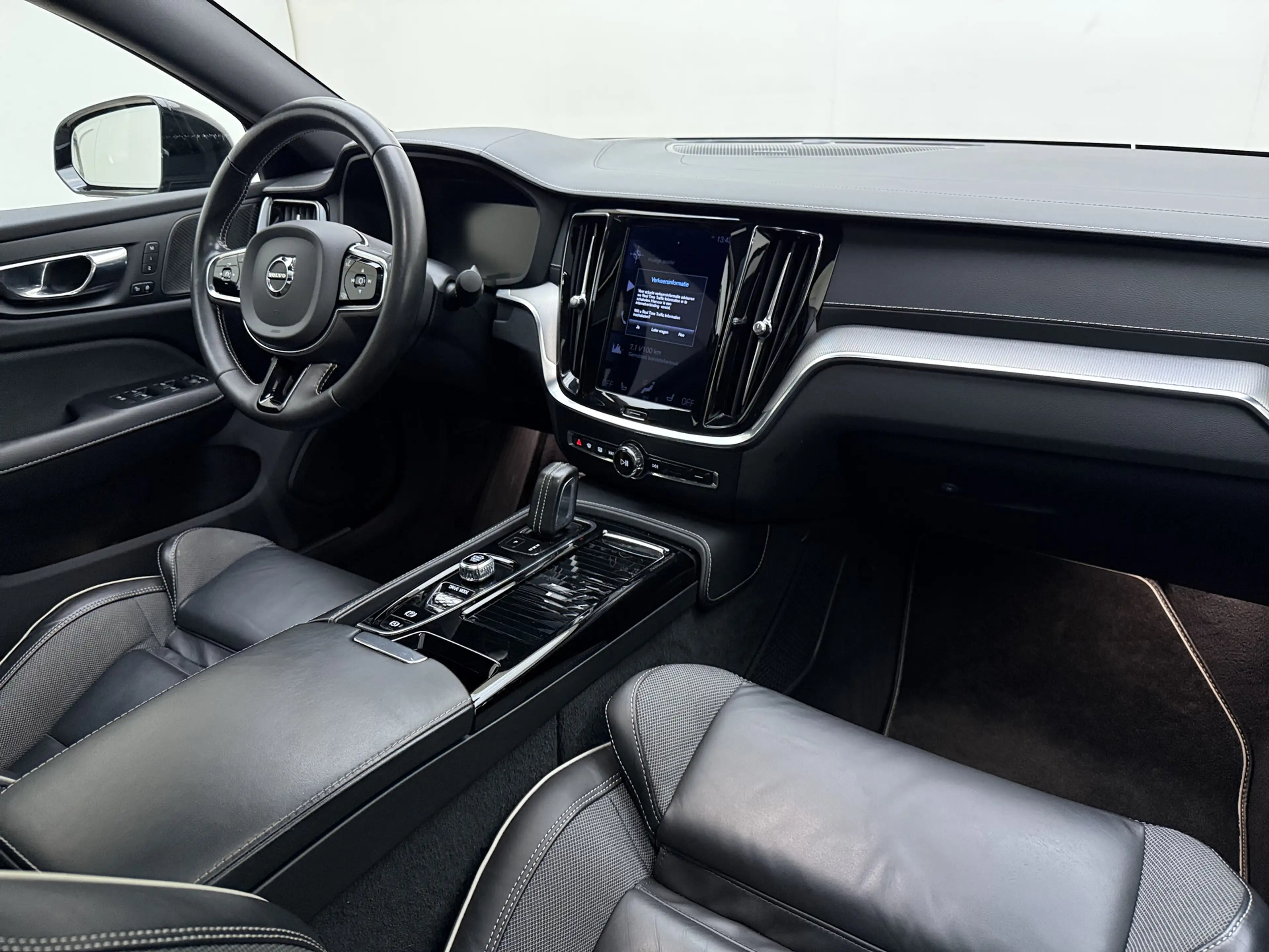 Volvo S60 T8 405pk AWD Polestar Engineered / Panoramadak / 2 — photo 10