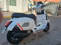 Vespa GTS Super Sport 300 - thumbnail 2