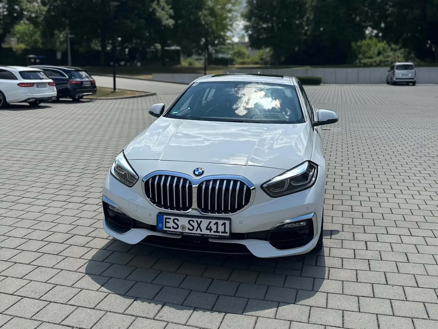 BMW 120 120i Aut. Luxury Line Weiß - 2