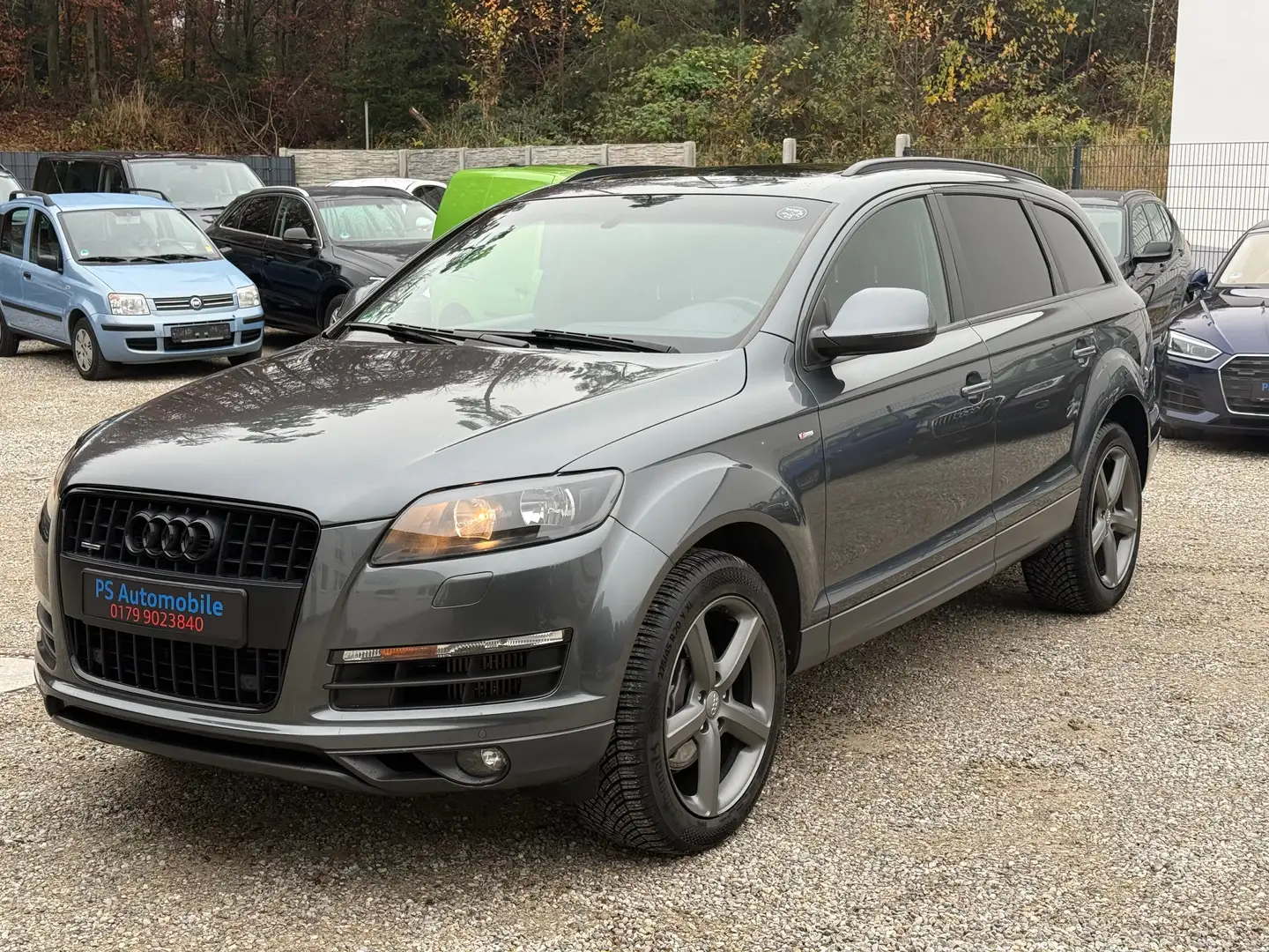 Audi Q7 3.0 TDI quattro (180kW)*7 Sitze*Pano*Top Gris - 1