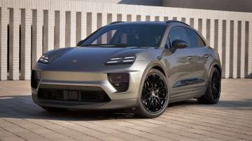 4 EV 100KW/22"RS/AIR/CHRONO/PANO/360/ACC/DISPL/BOSE