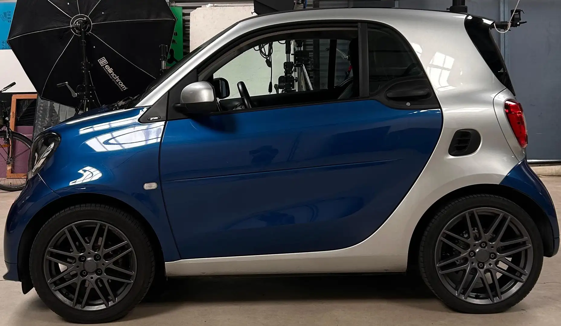 smart fortwo coupe prime 66 3P Blue - 1