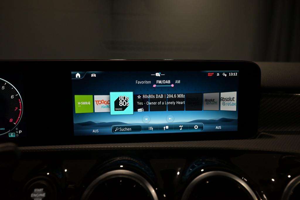 Mercedes-Benz A 180