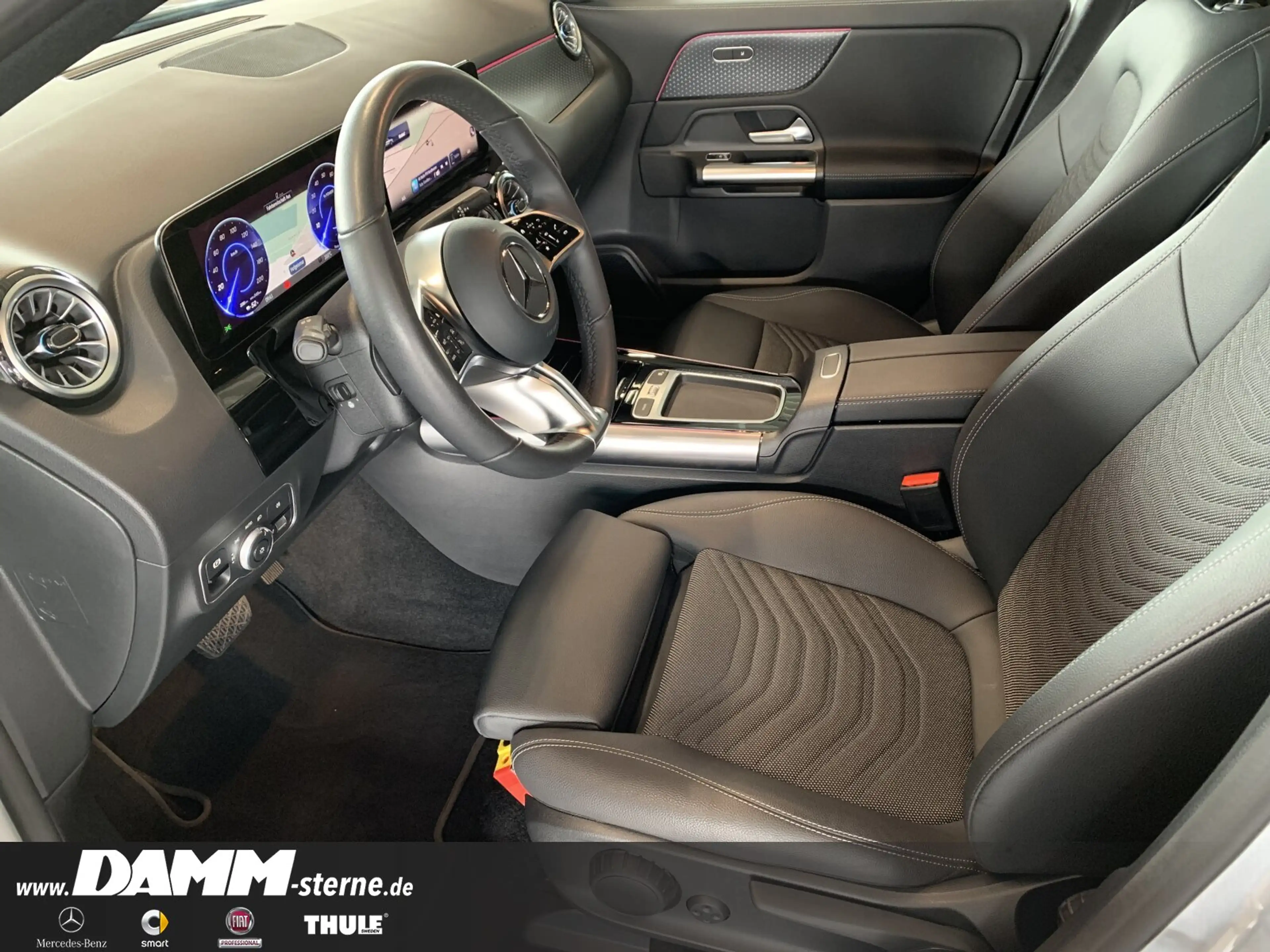 Mercedes-Benz EQA 300 EQA 300 4M Progressive/AHK/CarPlay/60 M GA +Flex — photo 12