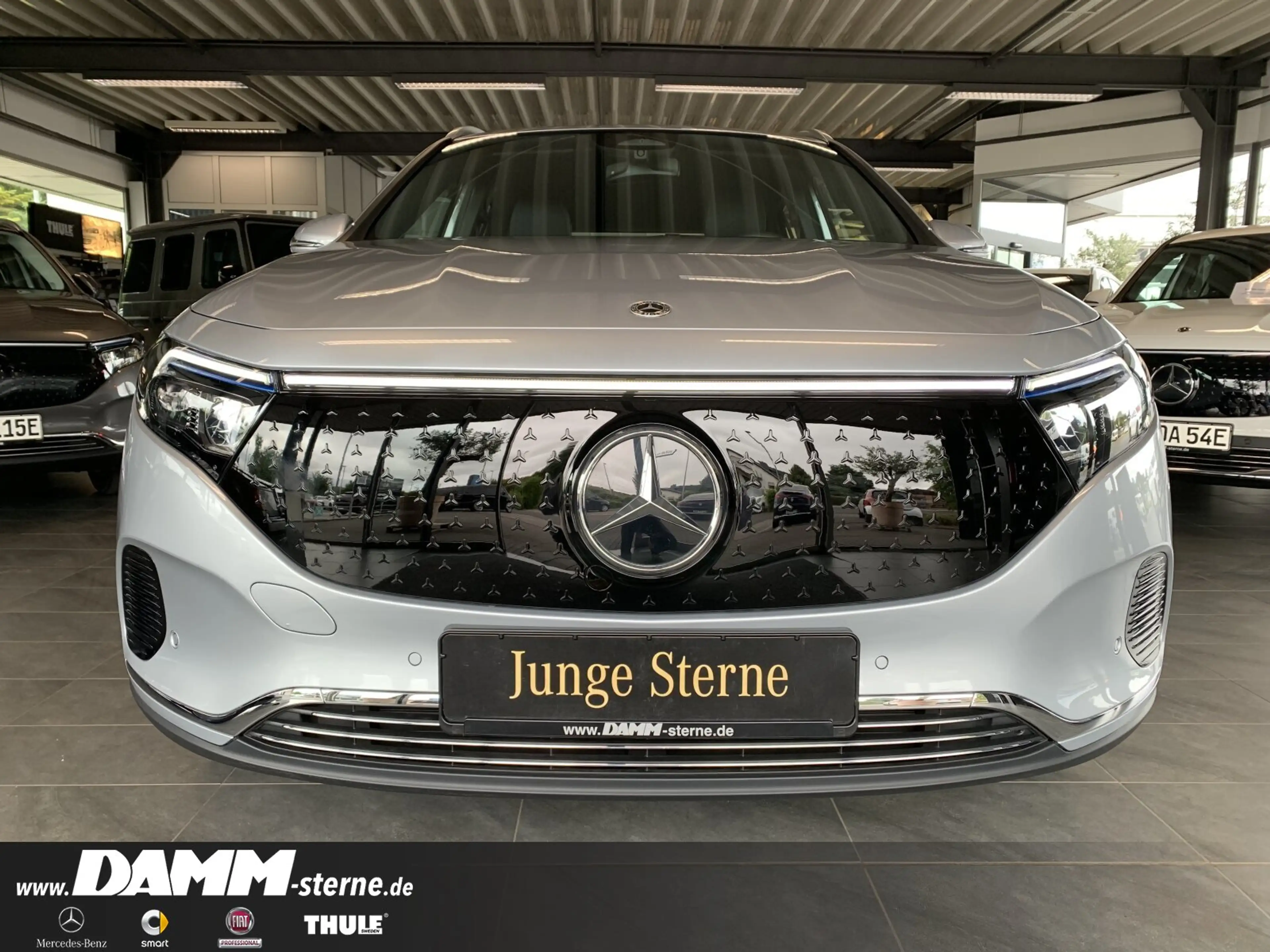 Mercedes-Benz EQA 300 EQA 300 4M Progressive/AHK/CarPlay/60 M GA +Flex — photo 5