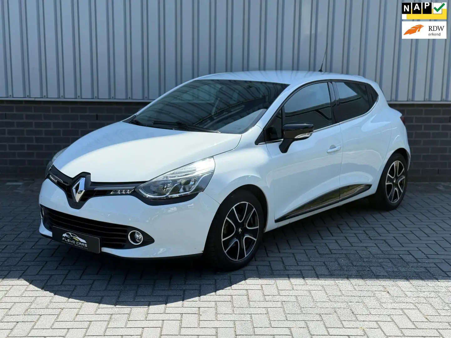 Renault Clio 0.9 TCe ECO Night&Day |Airco|Navi|CruiseCtrl|Keyle Wit - 1