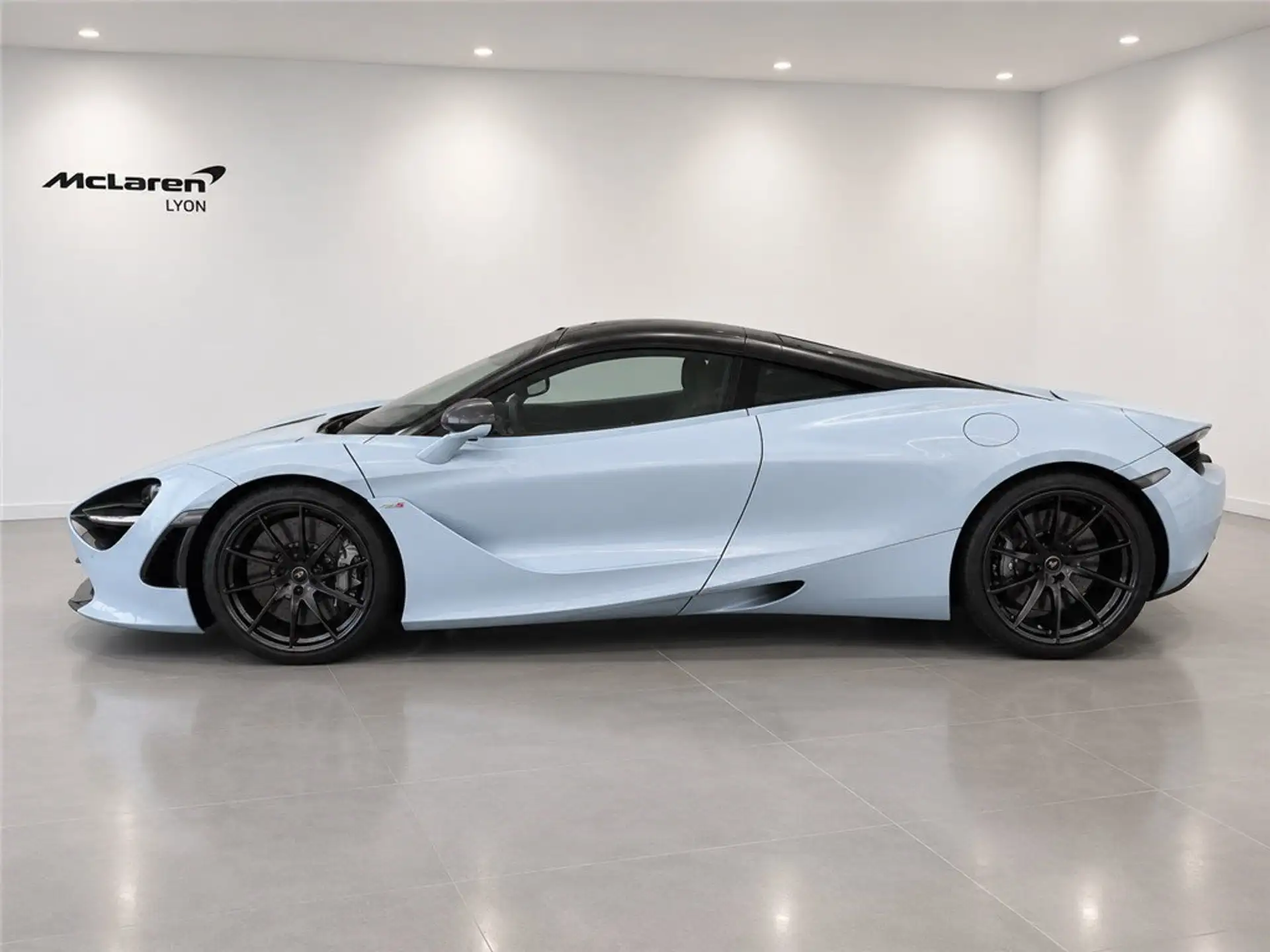 맥라렌 720S 720 2017 화이트 사진 2