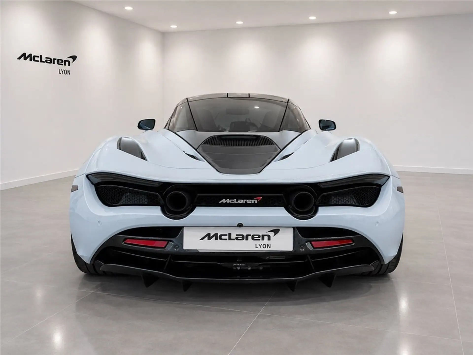 맥라렌 720S 720 2017 화이트 사진 3