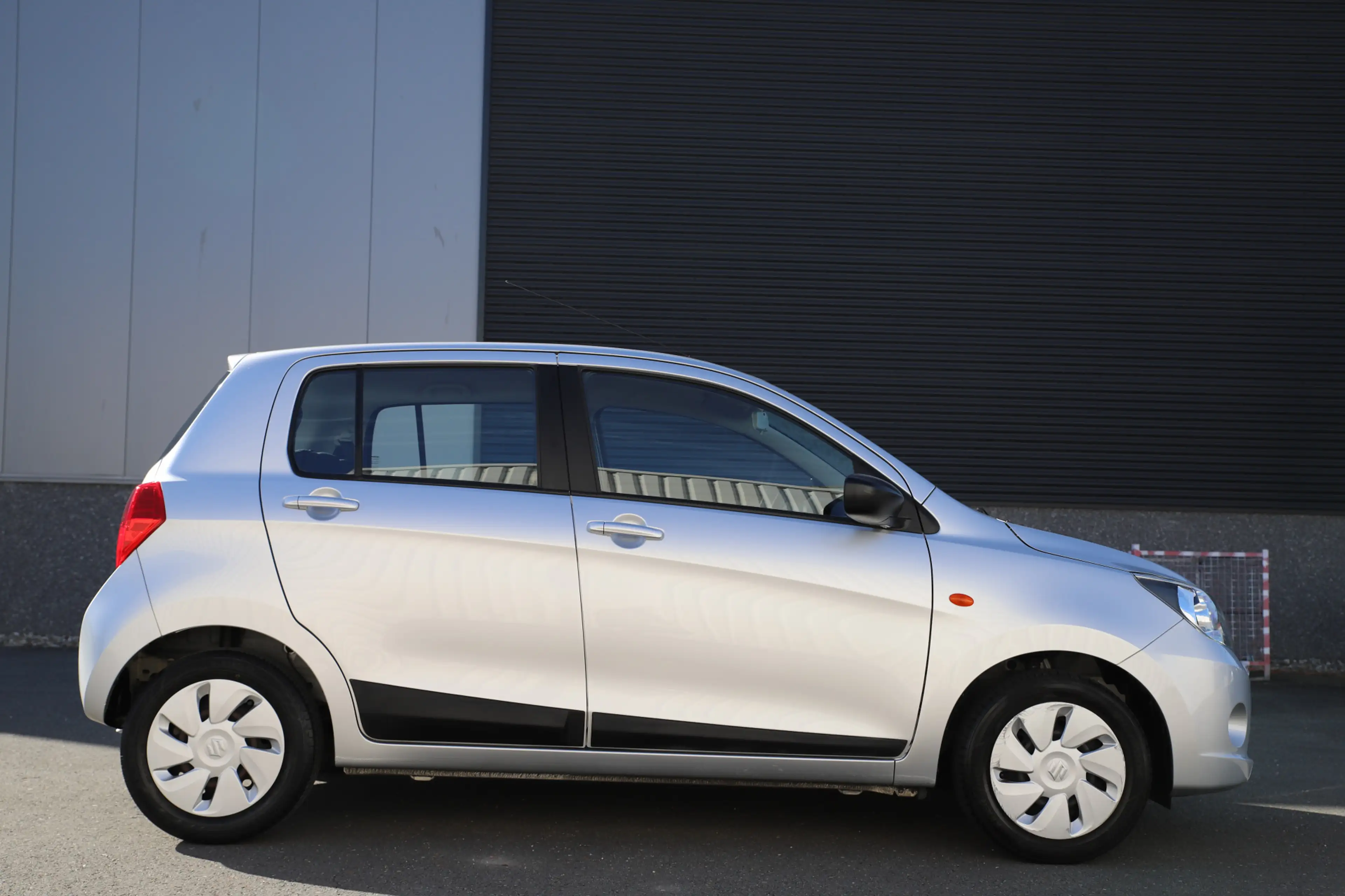 Suzuki Celerio 1.0 Comfort 5drs Airco/Zuinig & € 24 per mnd./Park — photo 11