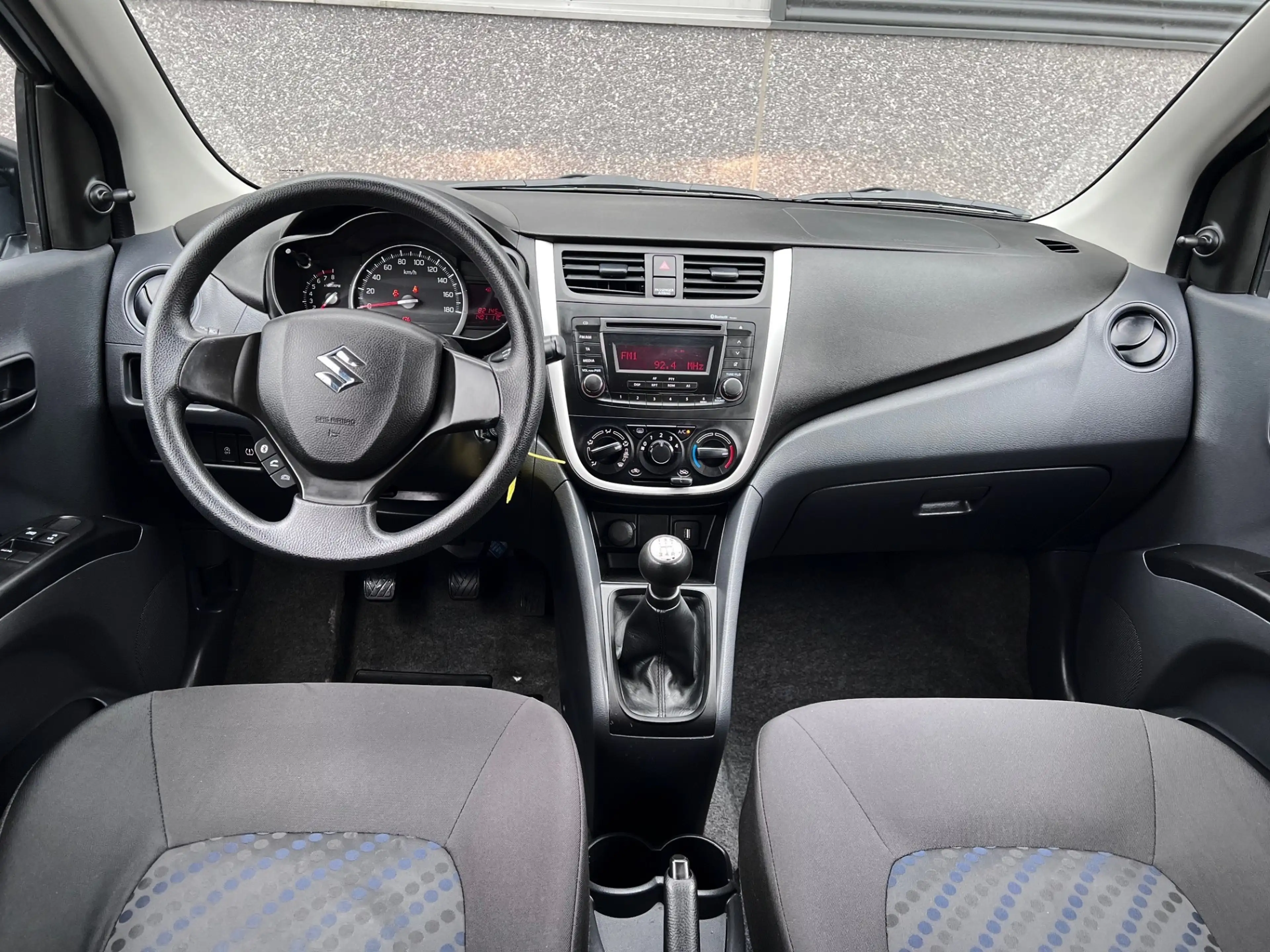 Suzuki Celerio 1.0 Comfort 5drs Airco/Zuinig & € 24 per mnd./Park — photo 2