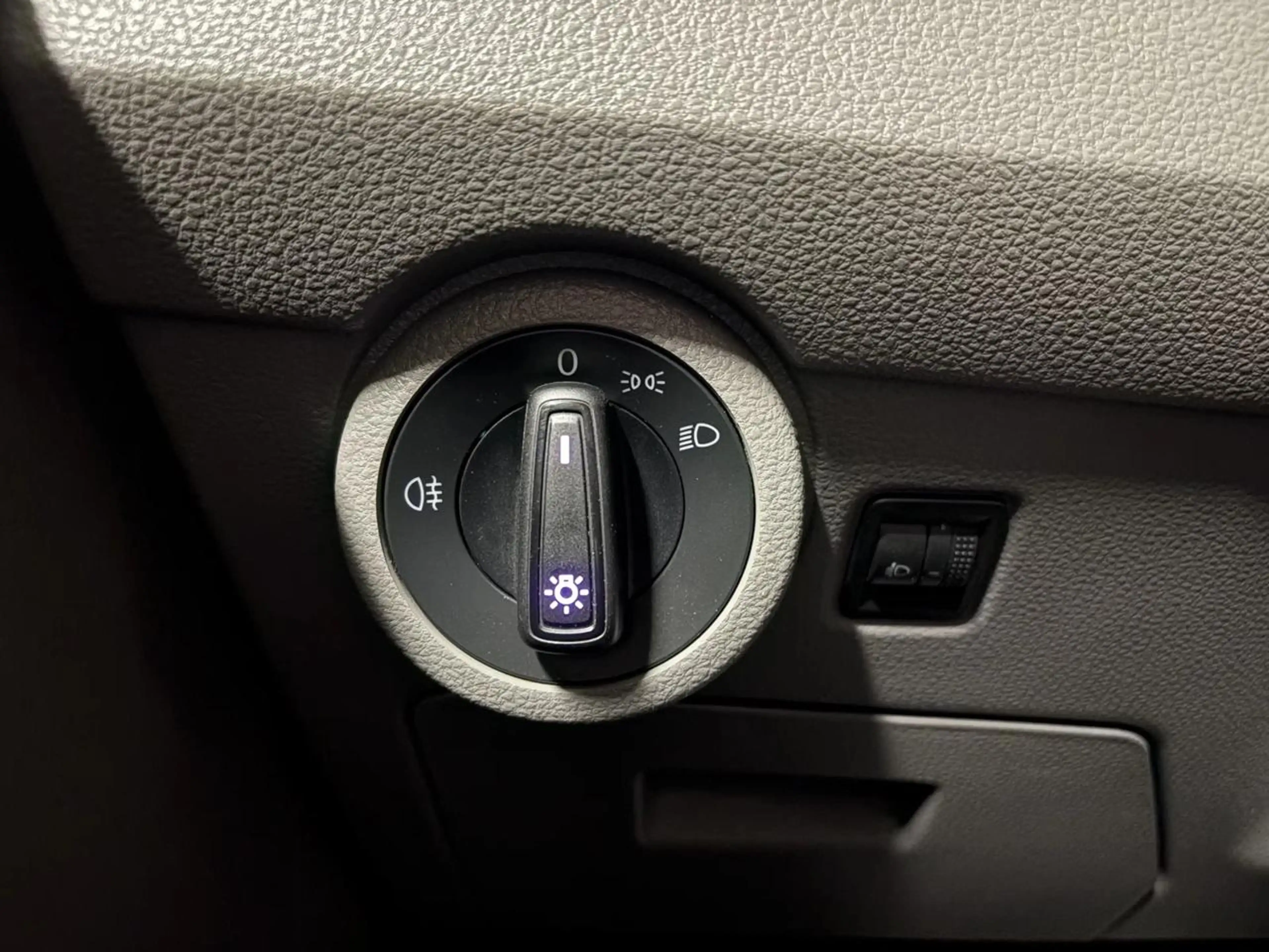 Volkswagen Transporter Transporter 2.0 TDi SCR BMT (EU6d) — photo 14