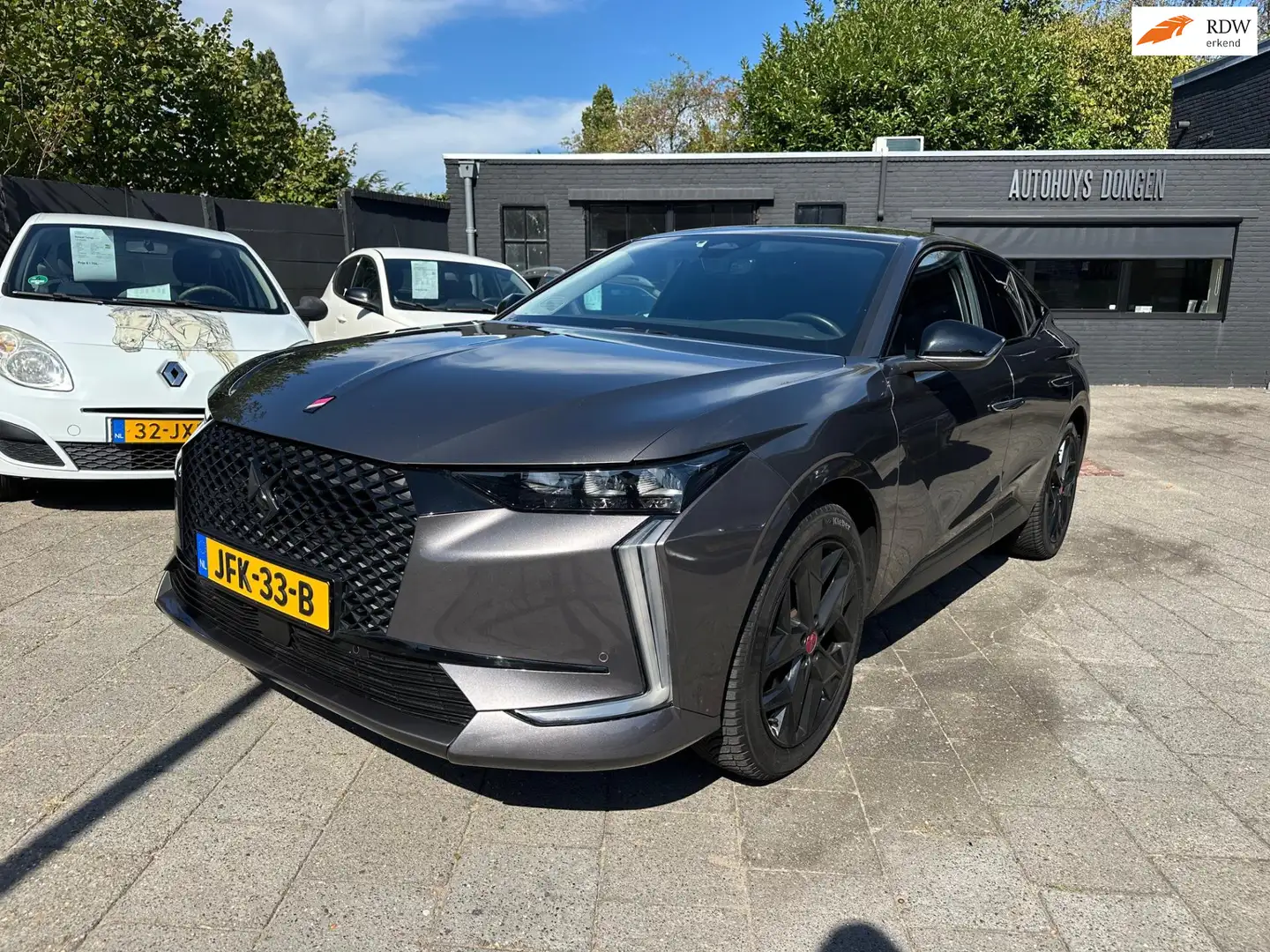 DS Automobiles DS 4 1.2 PT (131pk) Performance Line! Aut! Navi! Gris - 1