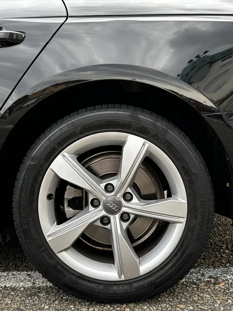 Audi A4 Avant 30 2.0 tdi mhev Business 136cv s-tronic - 2