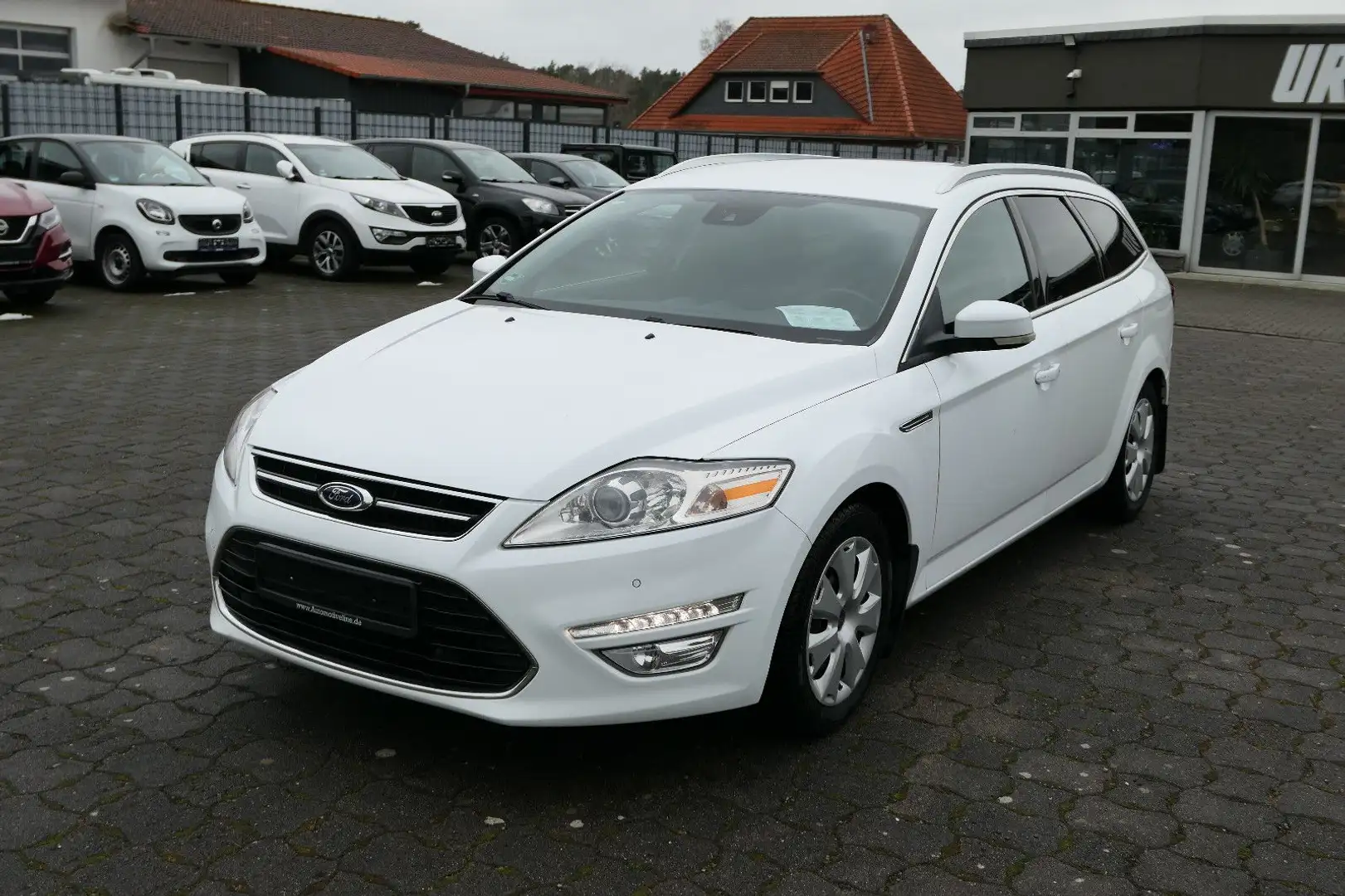 Ford Mondeo Turnier Titanium/AHK/Navi/E5/Standheizung Weiß - 1