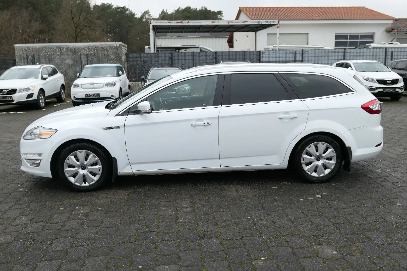 Ford Mondeo Turnier Titanium/AHK/Navi/E5/Standheizung Weiß - 2