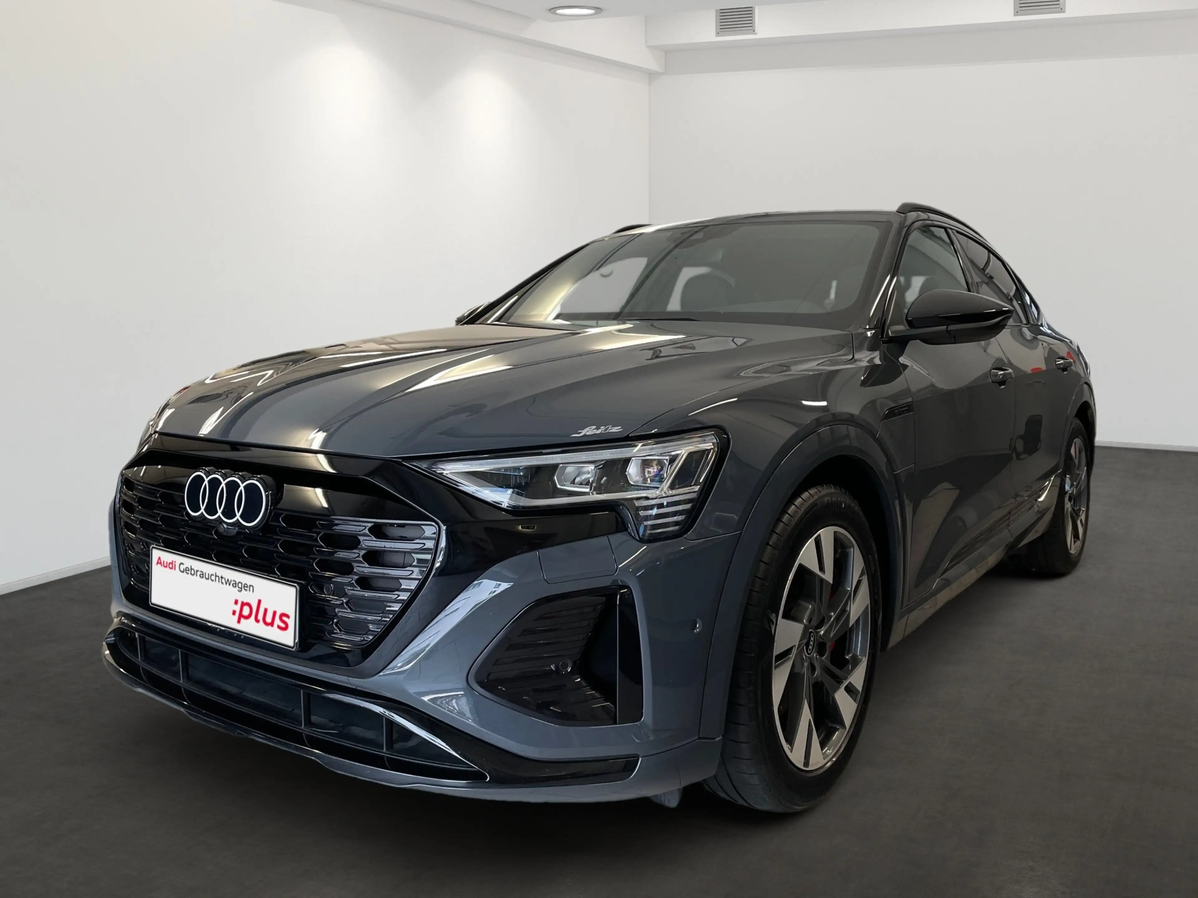 Audi Q8 e-tron Q8 Sportback 50 e-tron quattro S line *HEAD-UP*MAT — photo 2
