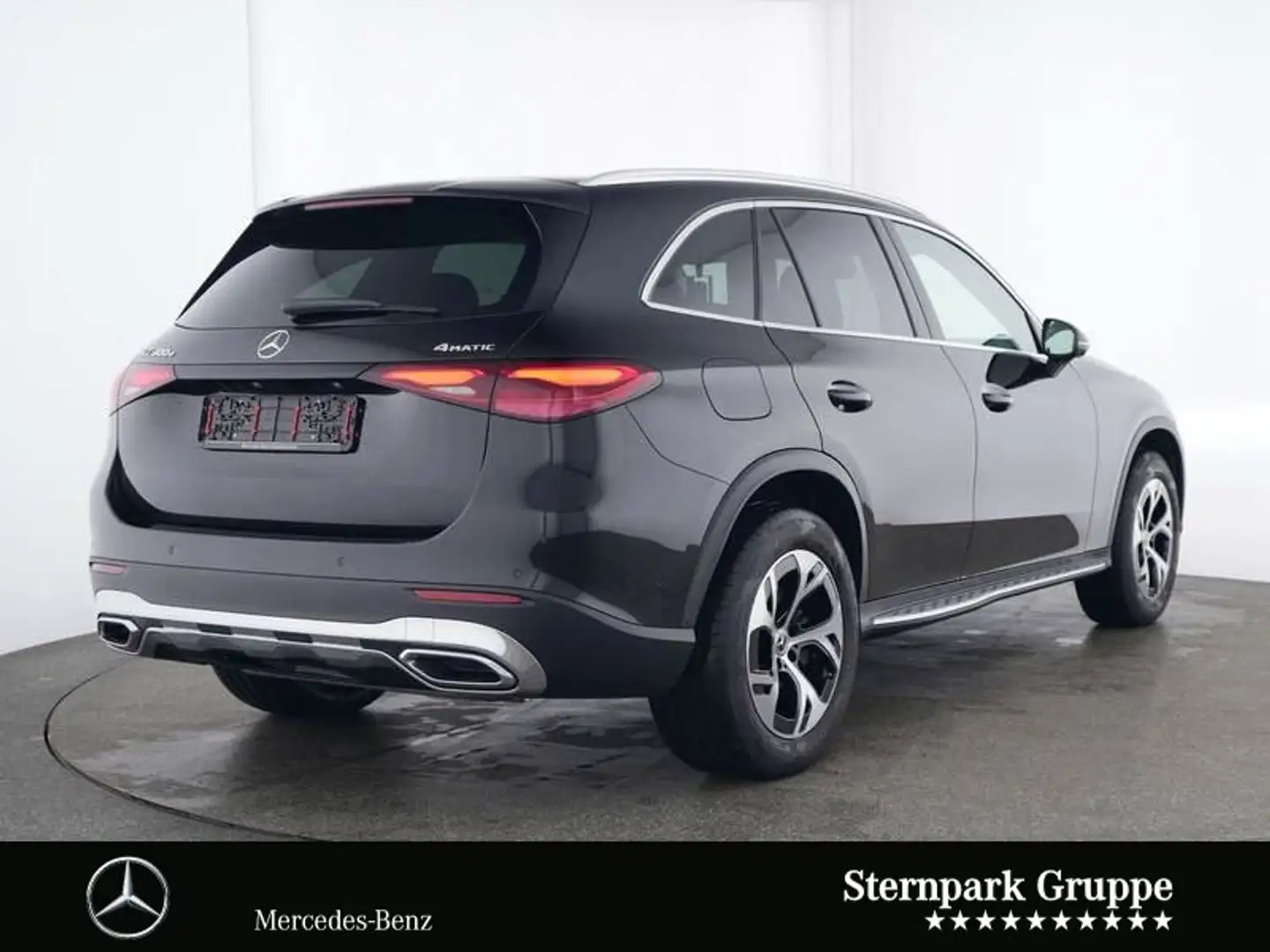 Mercedes-Benz GLC 300 GLC 300 e 4M Avantgarde, AHK Memory 360° DigiRad Zwart - 2
