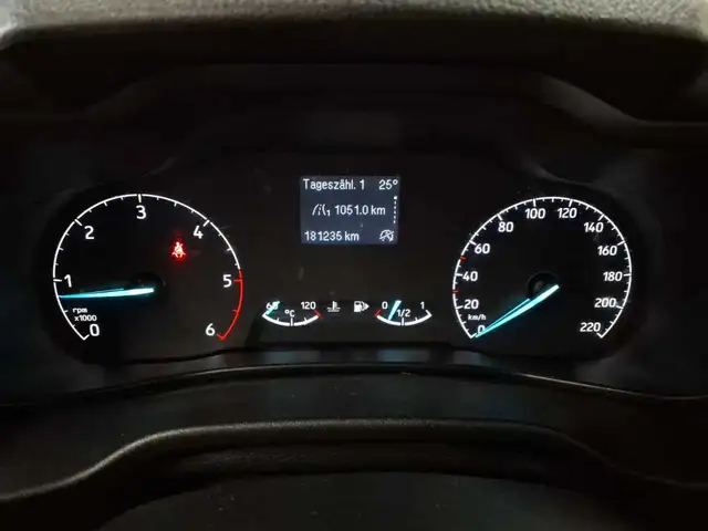 Ford Transit view 11