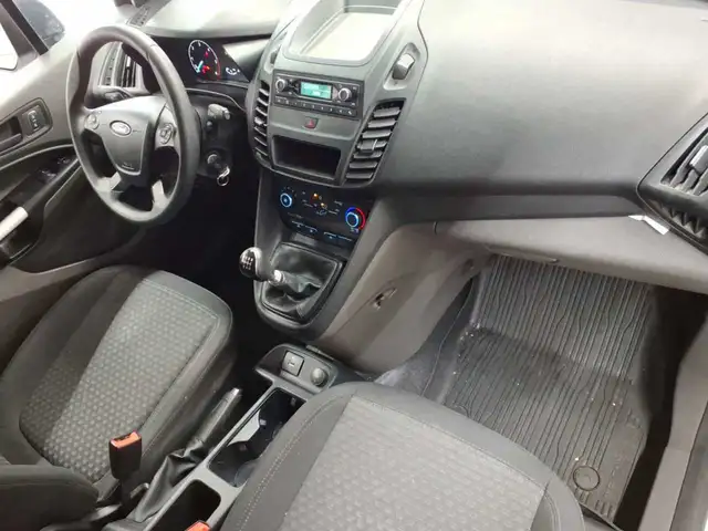 Ford Transit view 9