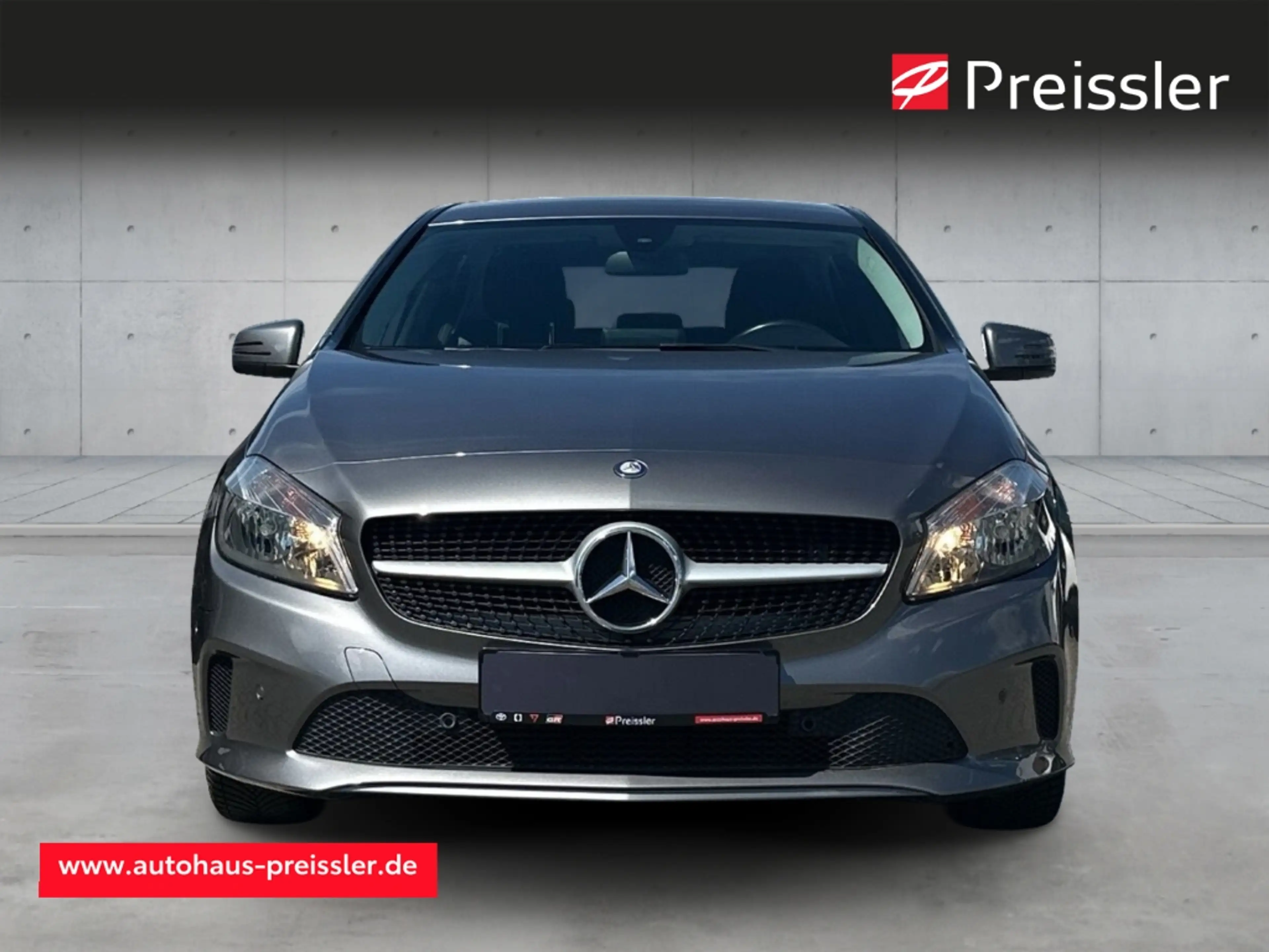 Mercedes-Benz A 250 BlueEfficiency Standard Navi SHZ Keyless Start Par — photo 9