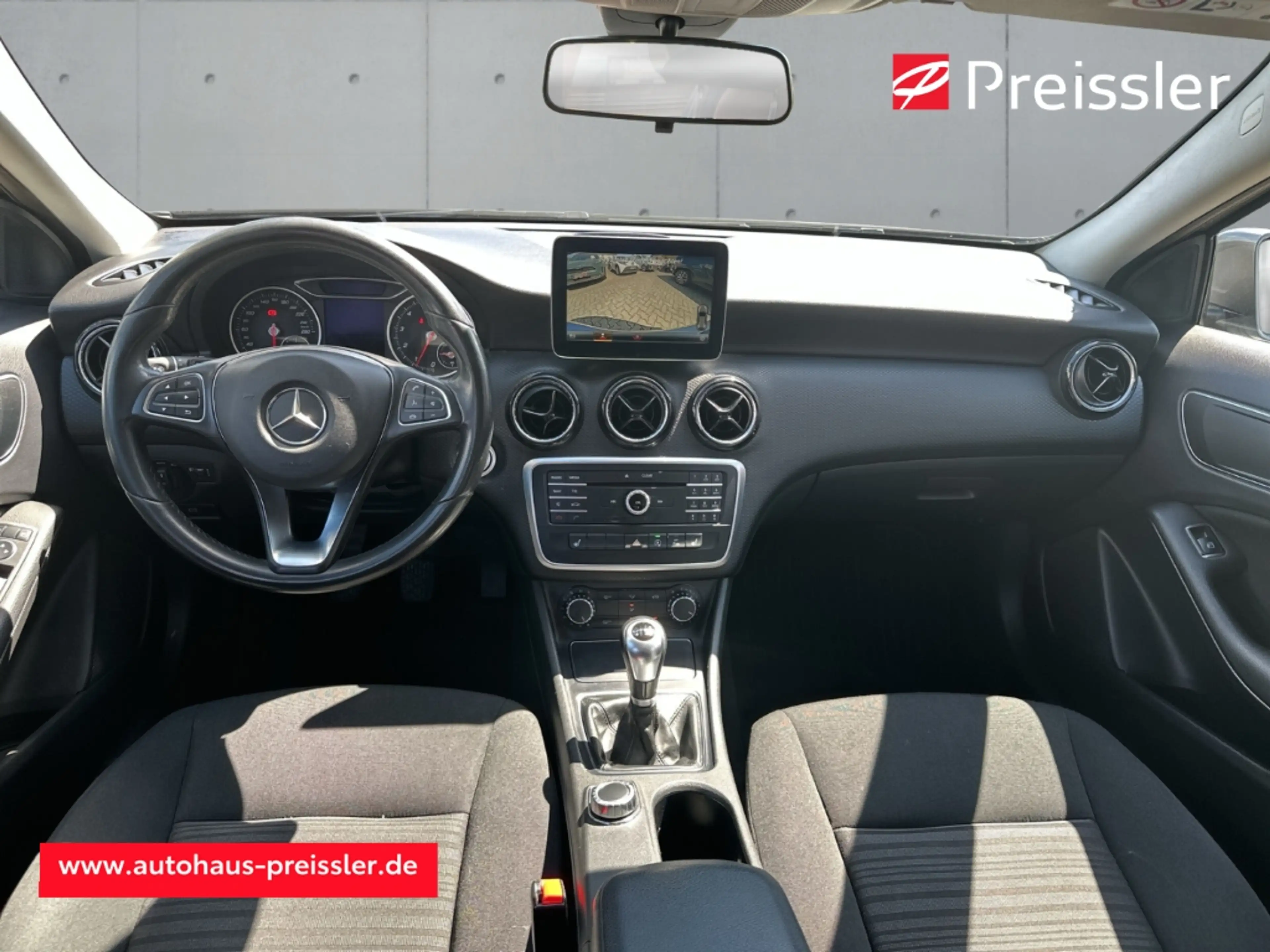 Mercedes-Benz A 250 BlueEfficiency Standard Navi SHZ Keyless Start Par — photo 15